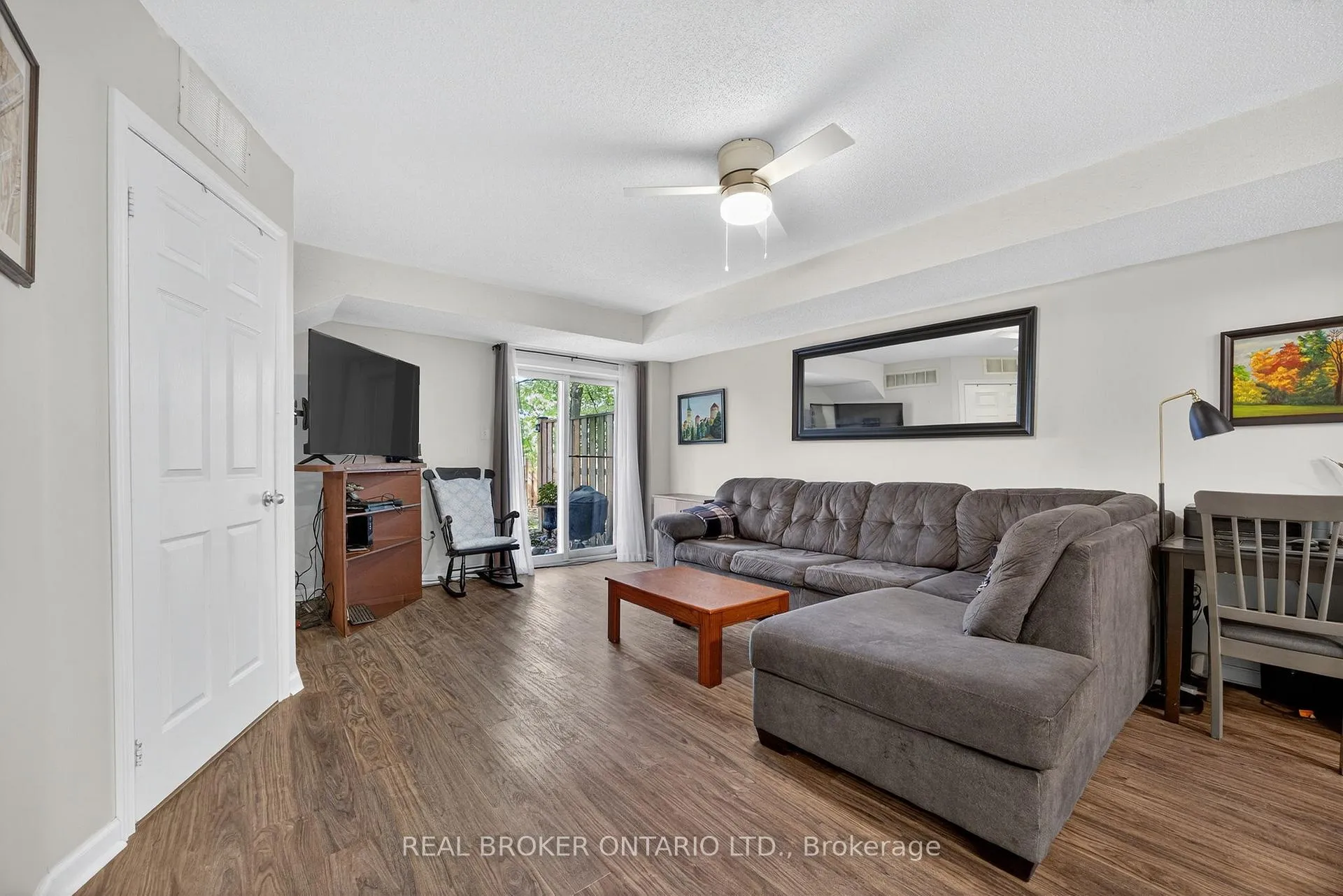 Photo 10 of Unit 1, 237 Ferndale Drive S, Barrie, Ardagh — HOMEH