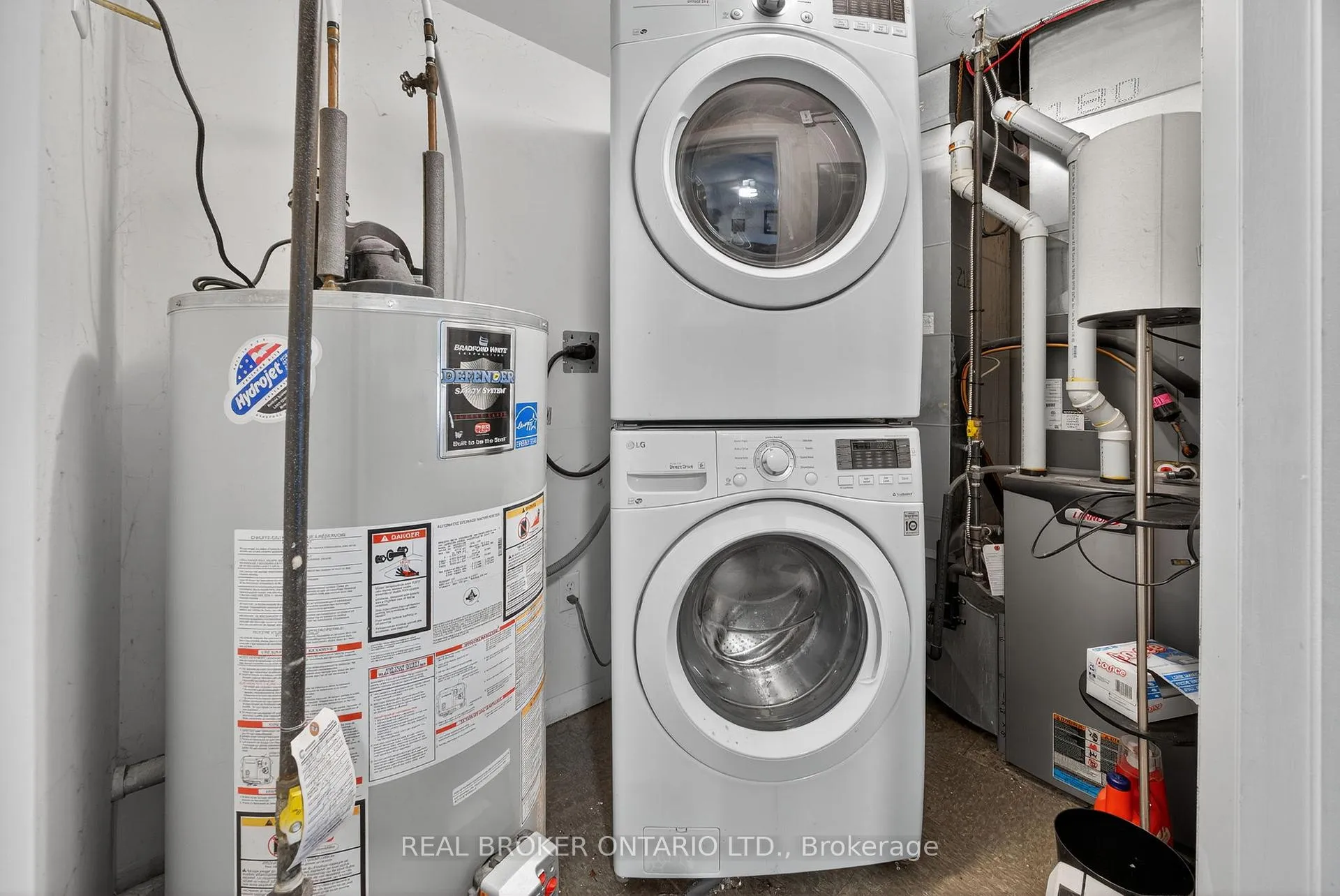 Photo 19 of Unit 1, 237 Ferndale Drive S, Barrie, Ardagh — HOMEH