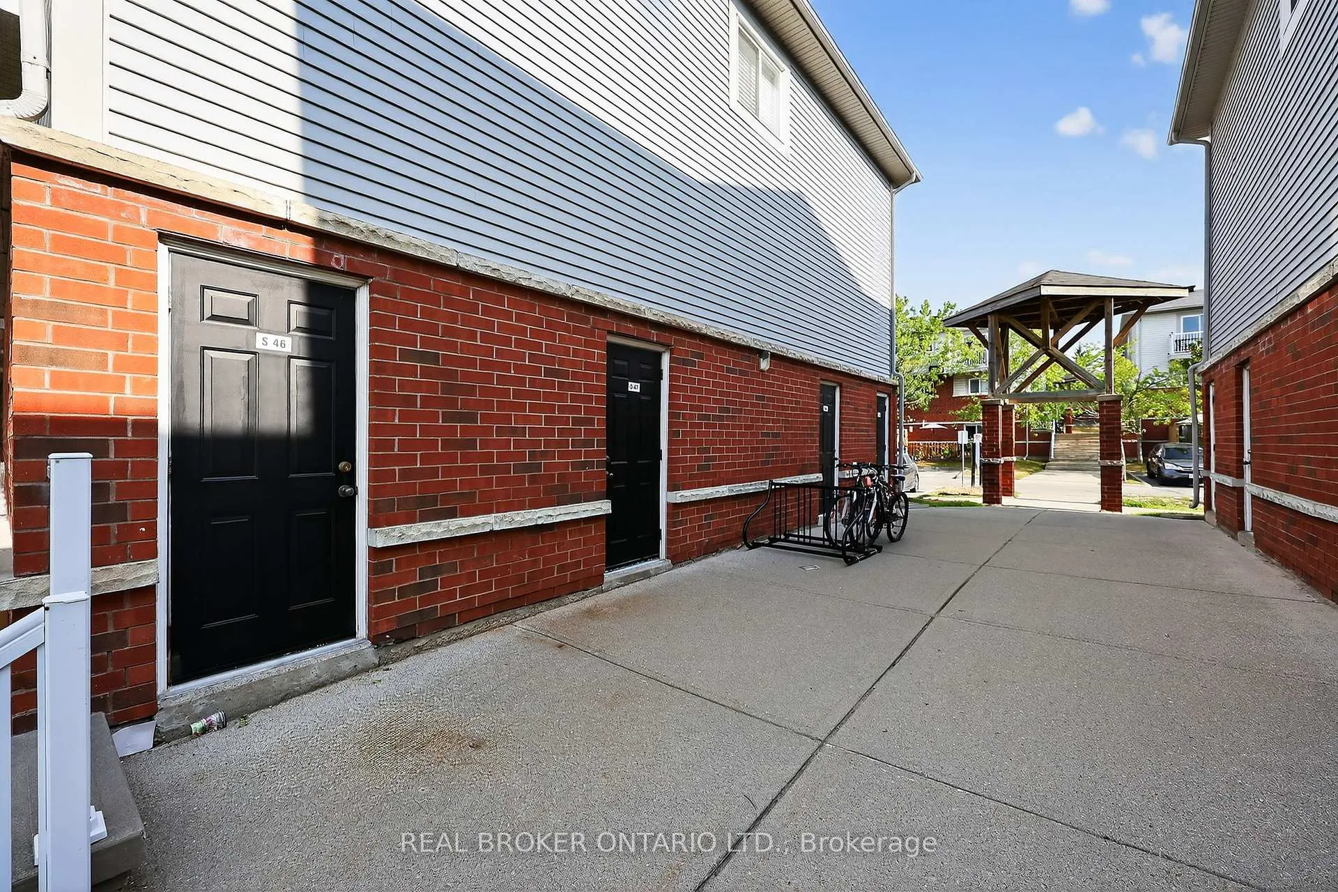 Photo 20 of Unit 1, 237 Ferndale Drive S, Barrie, Ardagh — HOMEH