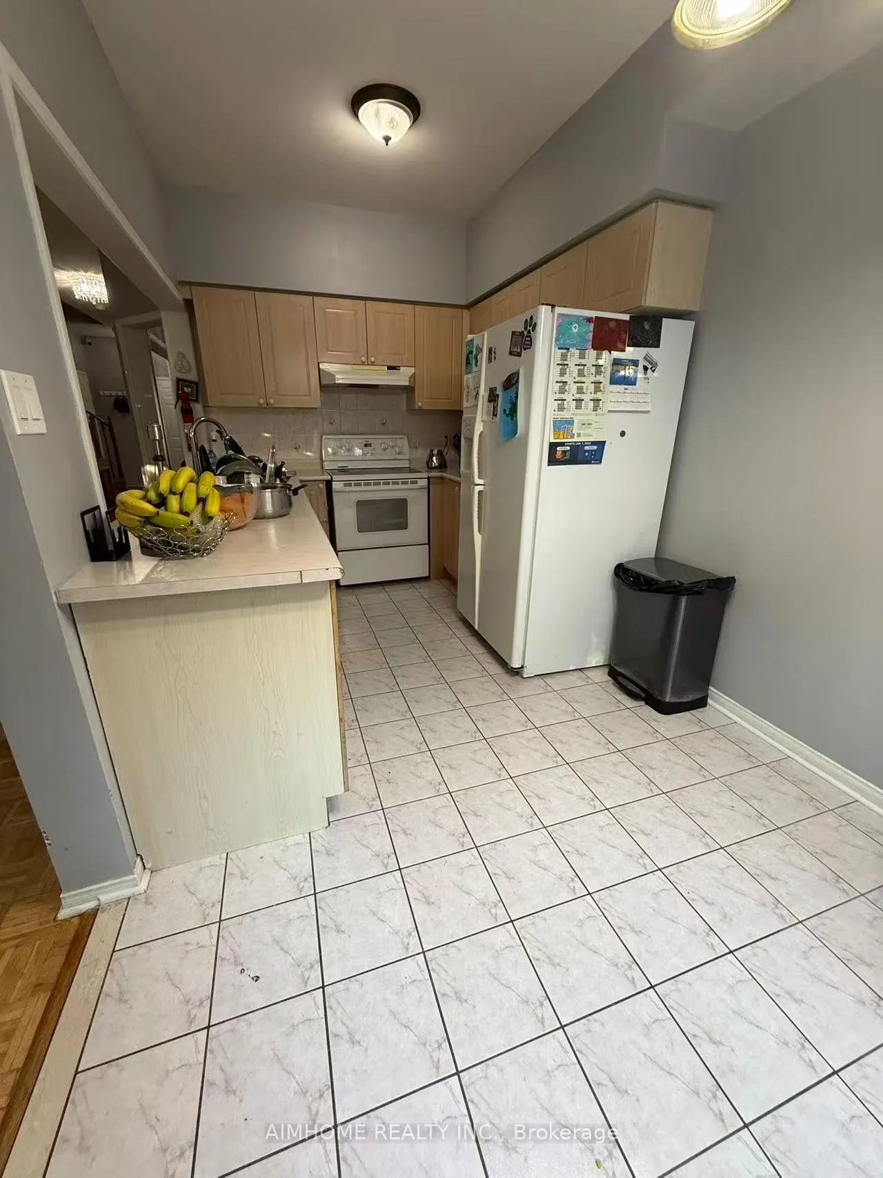 Photo 6 of 20 Craddock Street, Vaughan, Maple — HOMEH