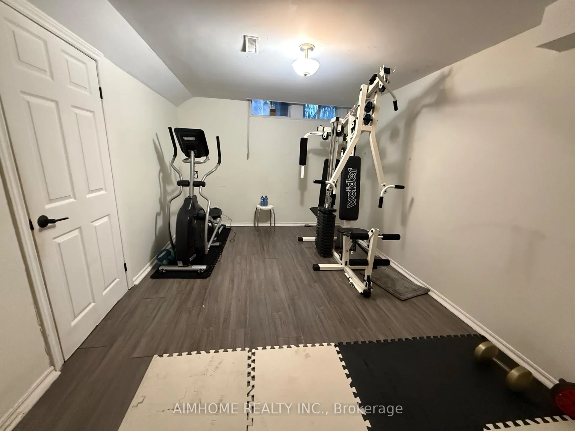 Photo 18 of 20 Craddock Street, Vaughan, Maple — HOMEH