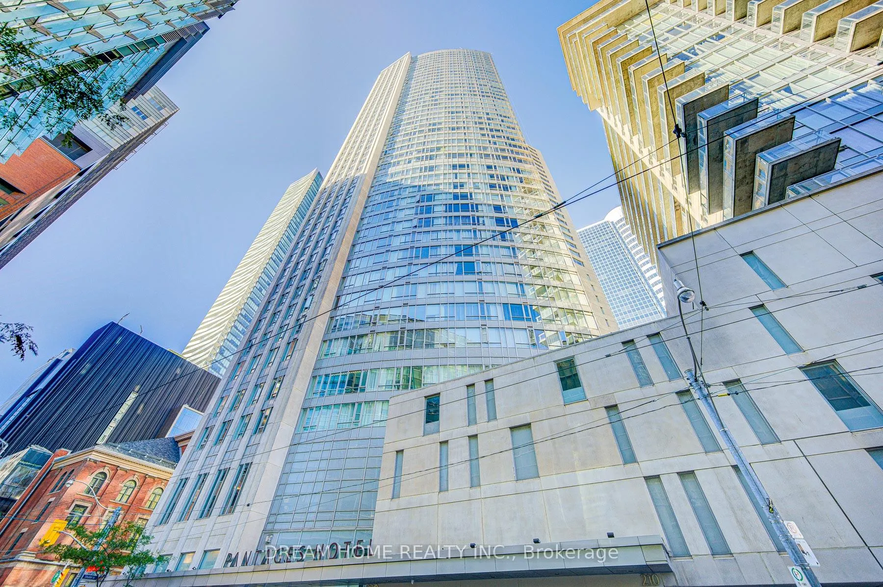Front of Unit 2808, 210 Victoria Street