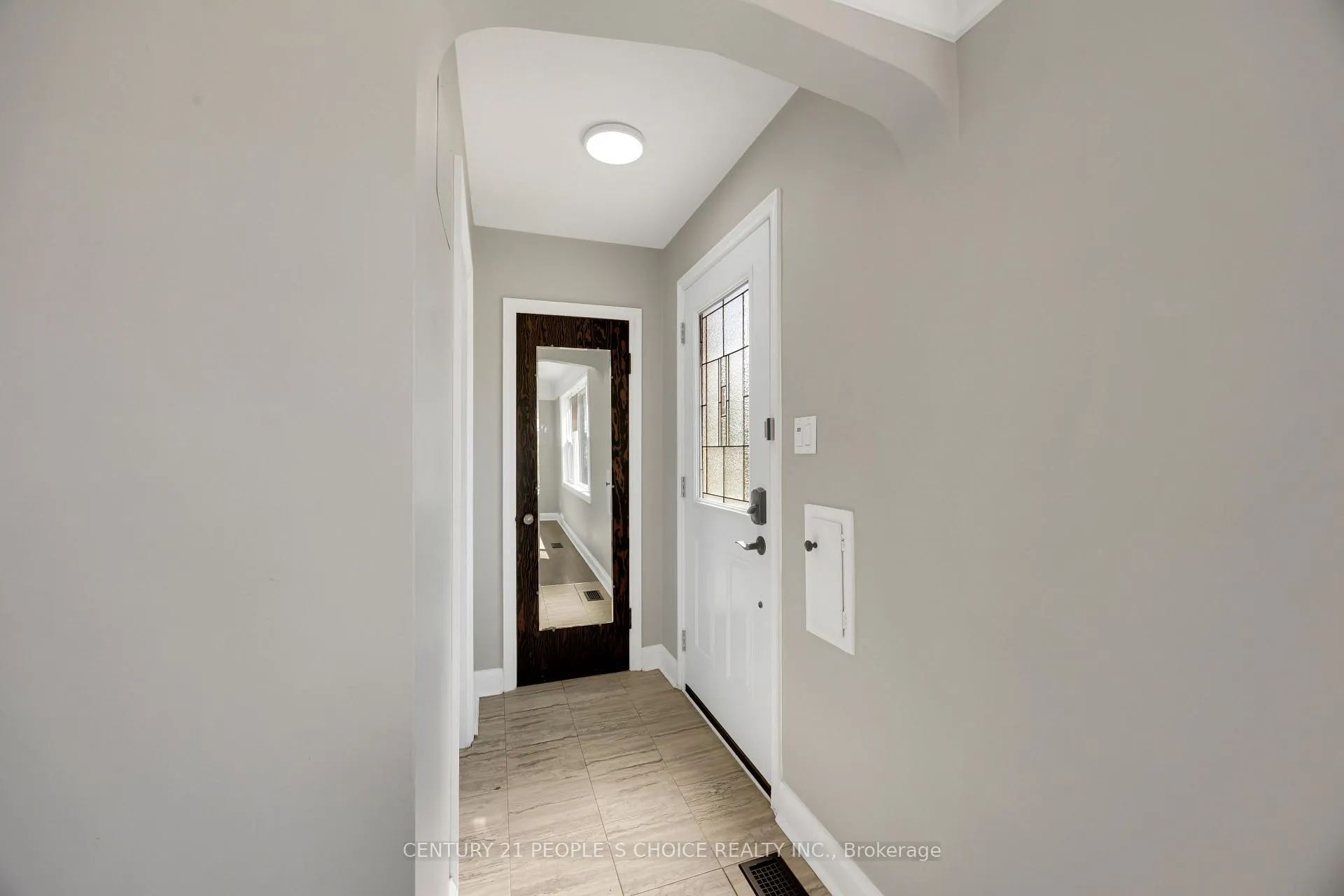 Photo 6 of 50 Columbia Street W, Waterloo — HOMEH