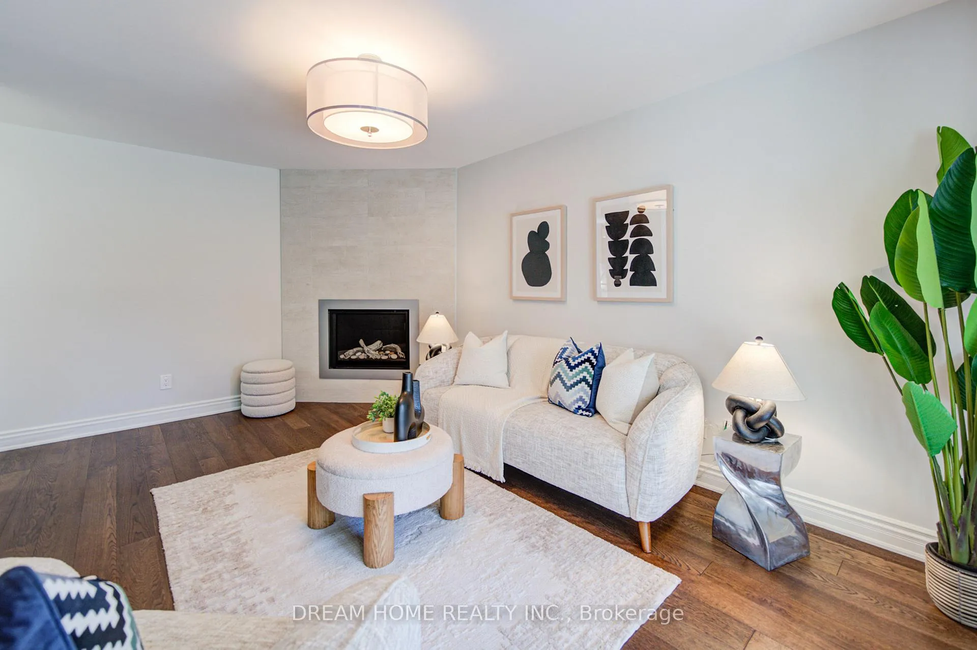 Photo 9 of 3 Ferndell Circle, Markham, Unionville — HOMEH