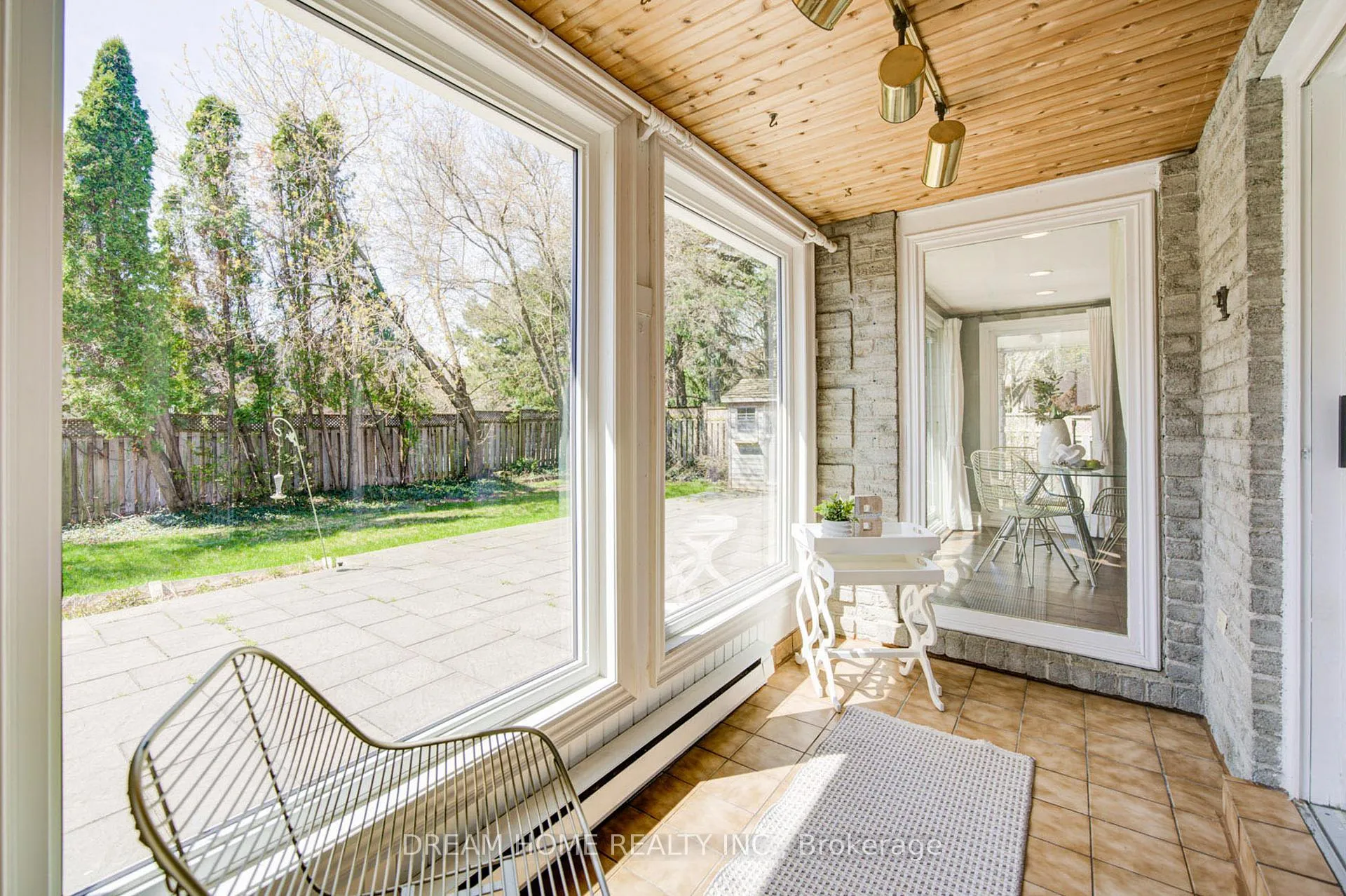 Photo 13 of 3 Ferndell Circle, Markham, Unionville — HOMEH