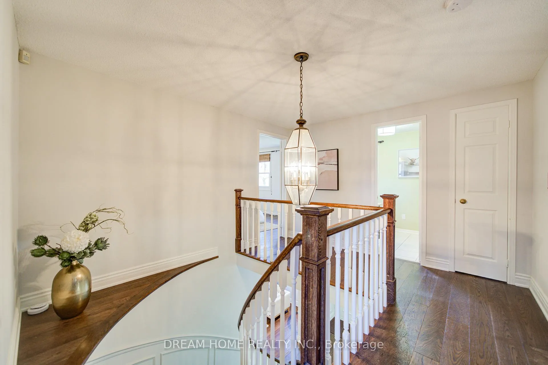 Photo 15 of 3 Ferndell Circle, Markham, Unionville — HOMEH