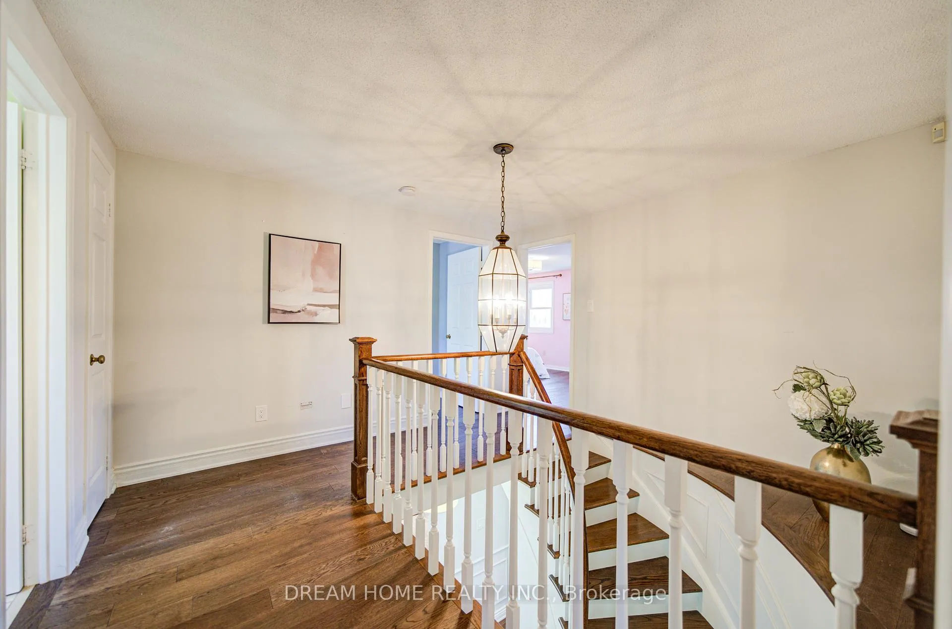 Photo 17 of 3 Ferndell Circle, Markham, Unionville — HOMEH