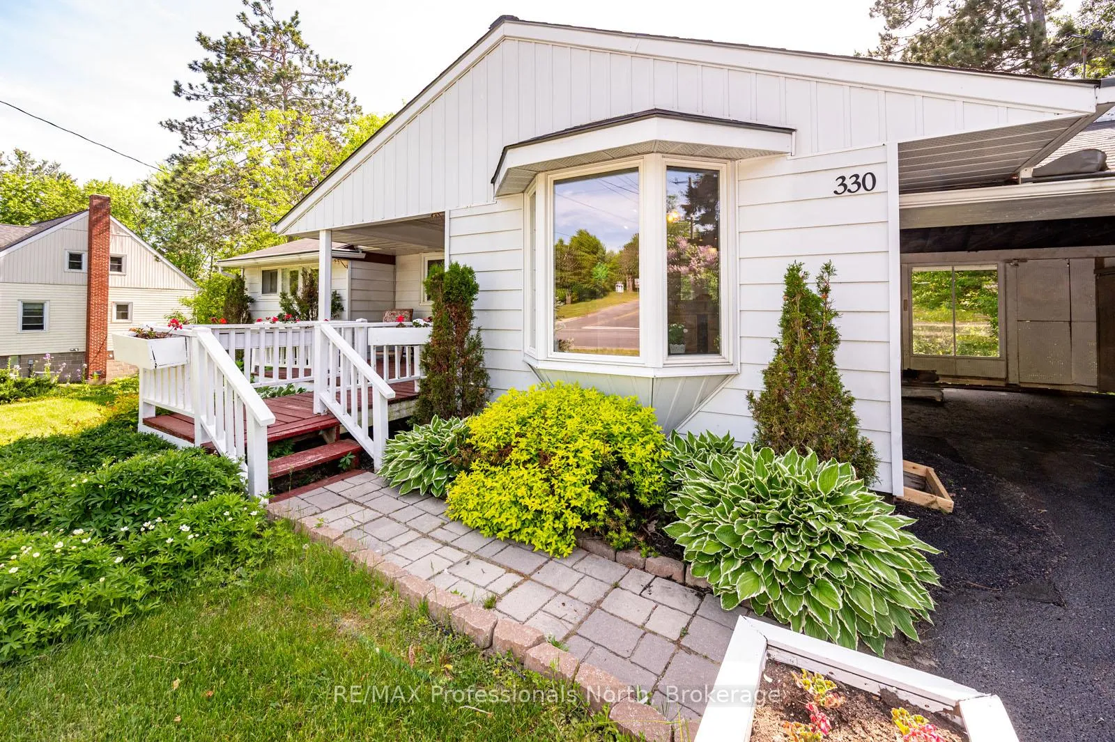 Front of 330 Manitoba Street