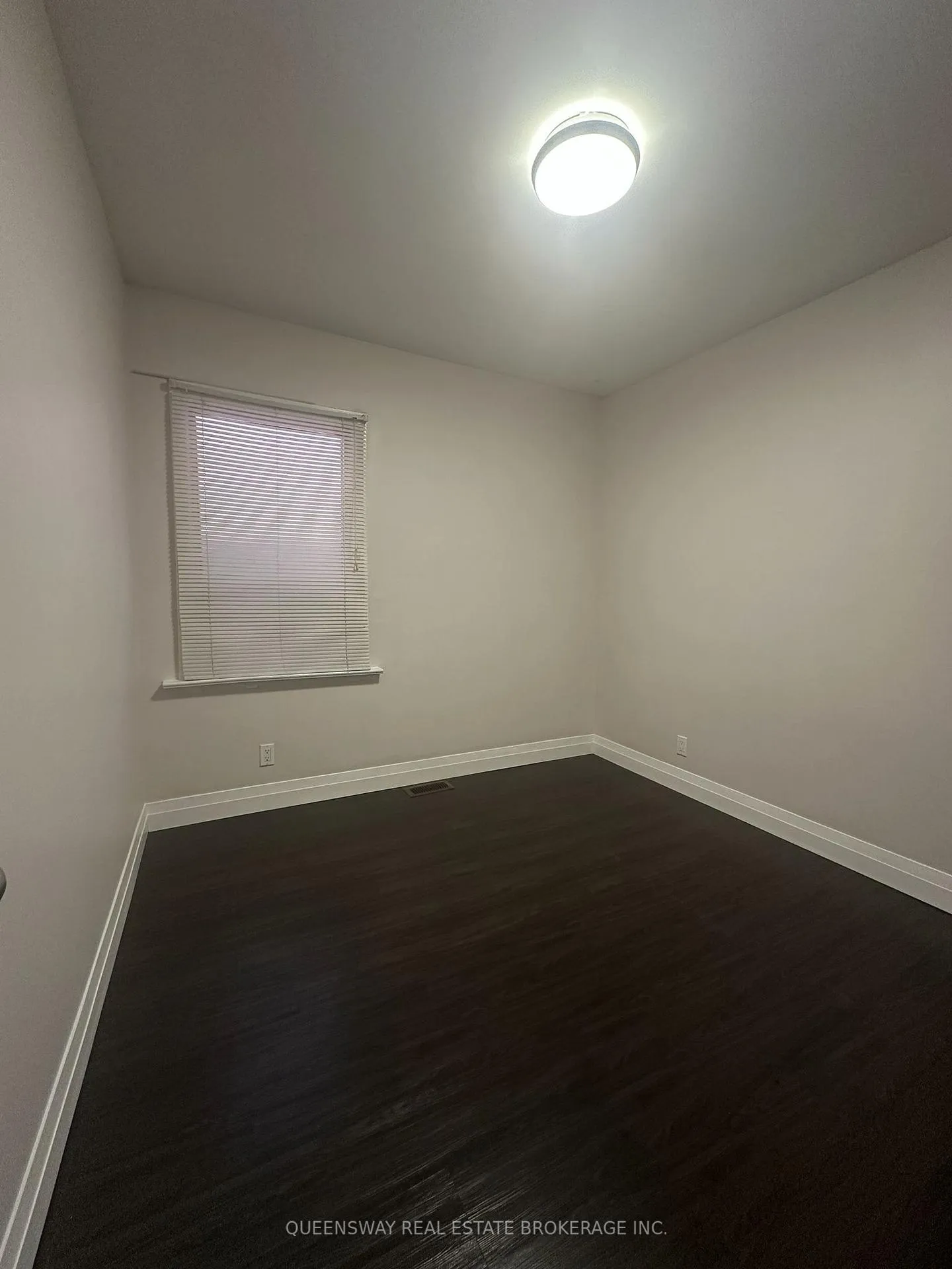 Photo 5 of Unit UPPER, 68 Melville Avenue, Toronto, Dovercourt-Wallace Emerson-Junction — HOMEH
