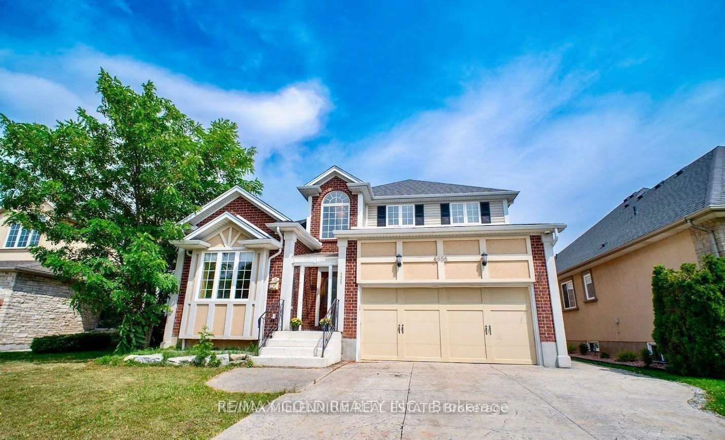 Photo 1 of 8905 McGarry Drive, Niagara Falls, Forestview — HOMEH