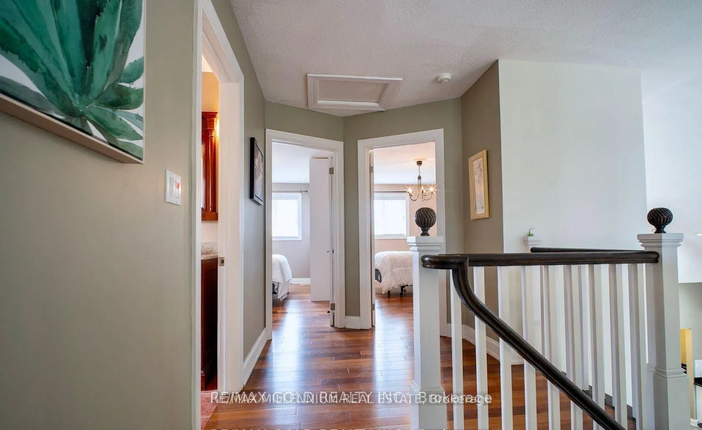 Photo 10 of 8905 McGarry Drive, Niagara Falls, Forestview — HOMEH