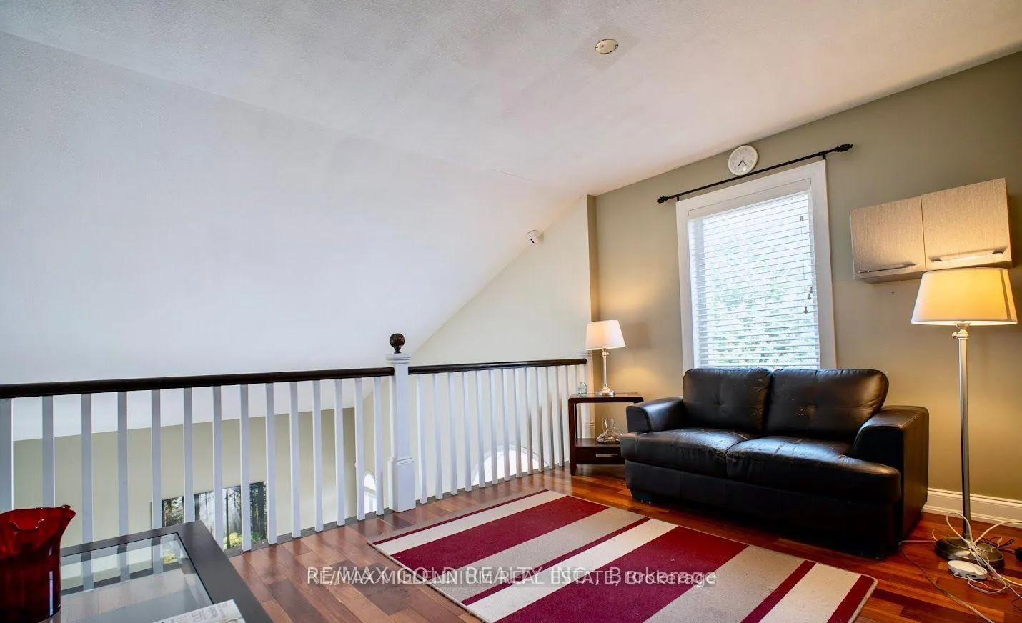 Photo 11 of 8905 McGarry Drive, Niagara Falls, Forestview — HOMEH