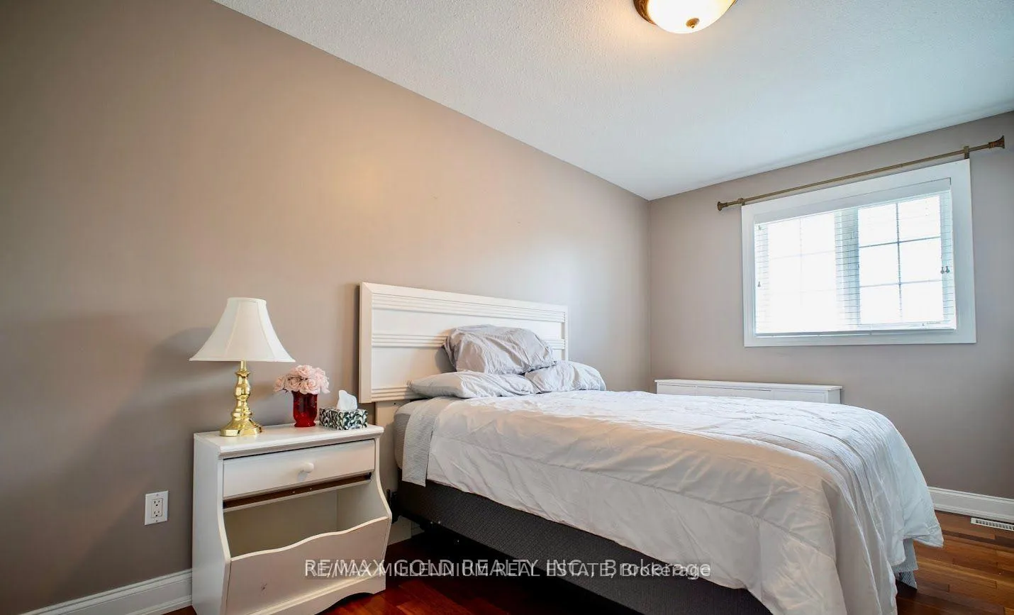 Photo 14 of 8905 McGarry Drive, Niagara Falls, Forestview — HOMEH