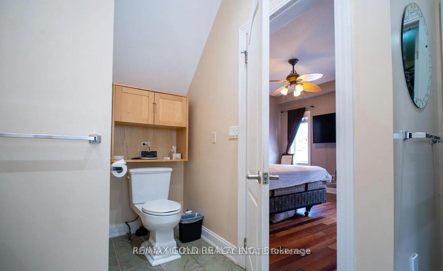 Photo 17 of 8905 McGarry Drive, Niagara Falls, Forestview — HOMEH