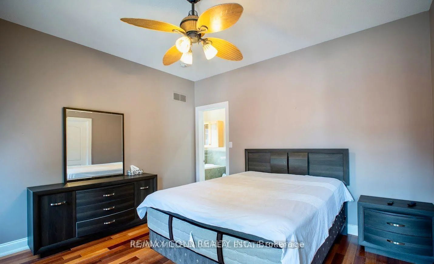 Photo 20 of 8905 McGarry Drive, Niagara Falls, Forestview — HOMEH