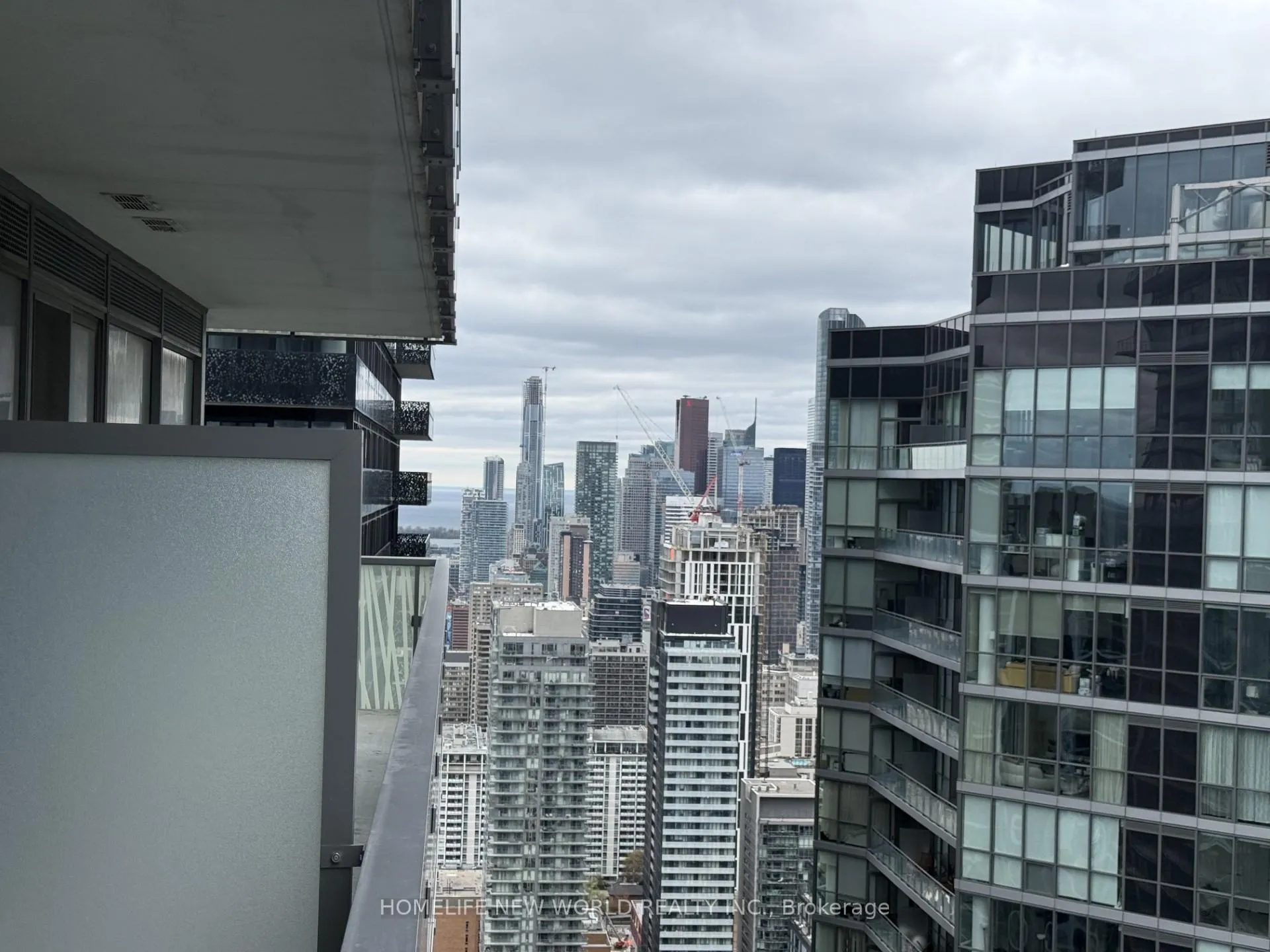 Photo 21 of Unit 4506, 50 Charles Street E, Toronto, Church-Yonge Corridor — HOMEH