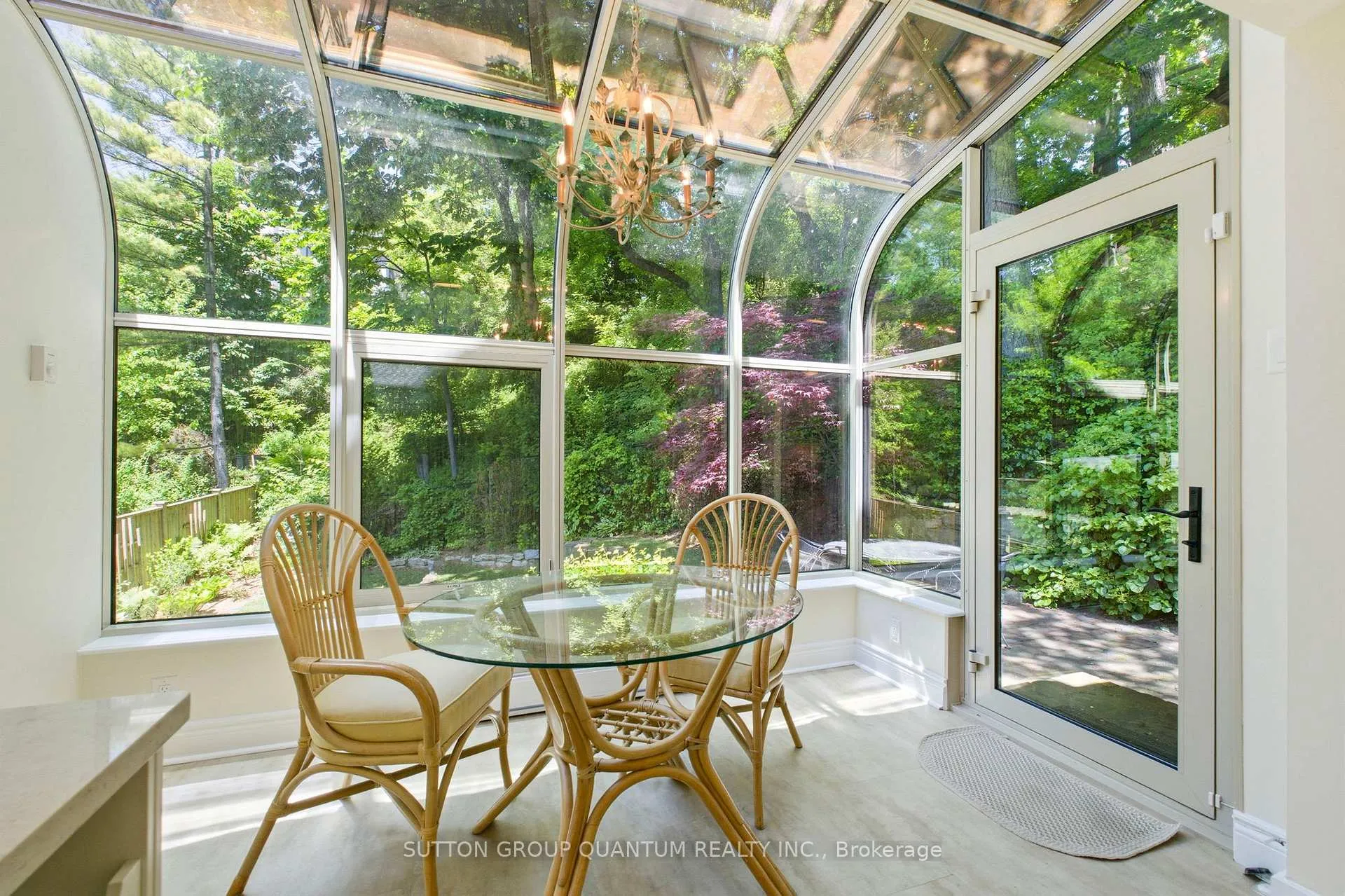 Photo 19 of 8 Riverside Crescent, Toronto, High Park-Swansea — HOMEH