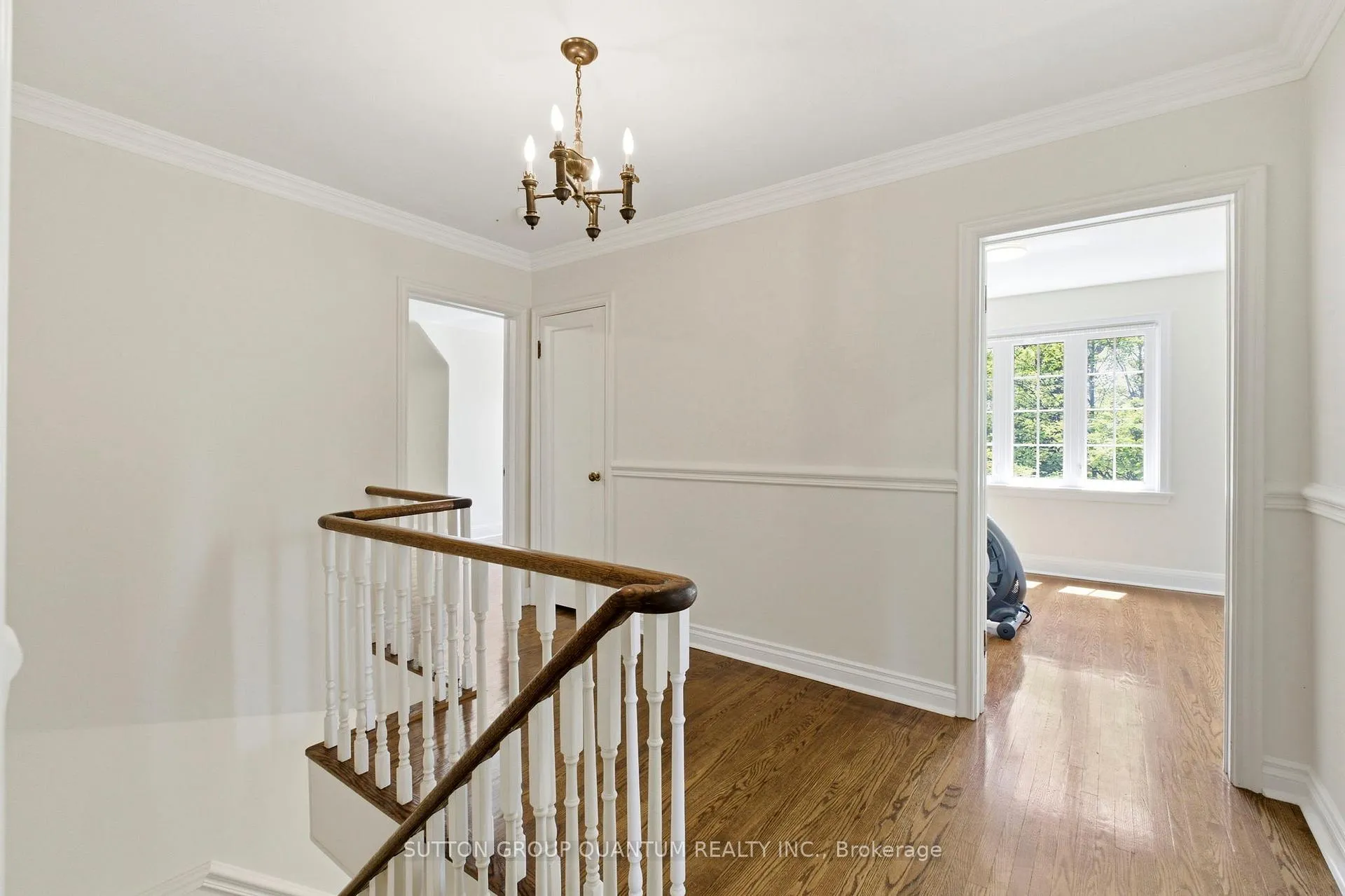 Photo 21 of 8 Riverside Crescent, Toronto, High Park-Swansea — HOMEH