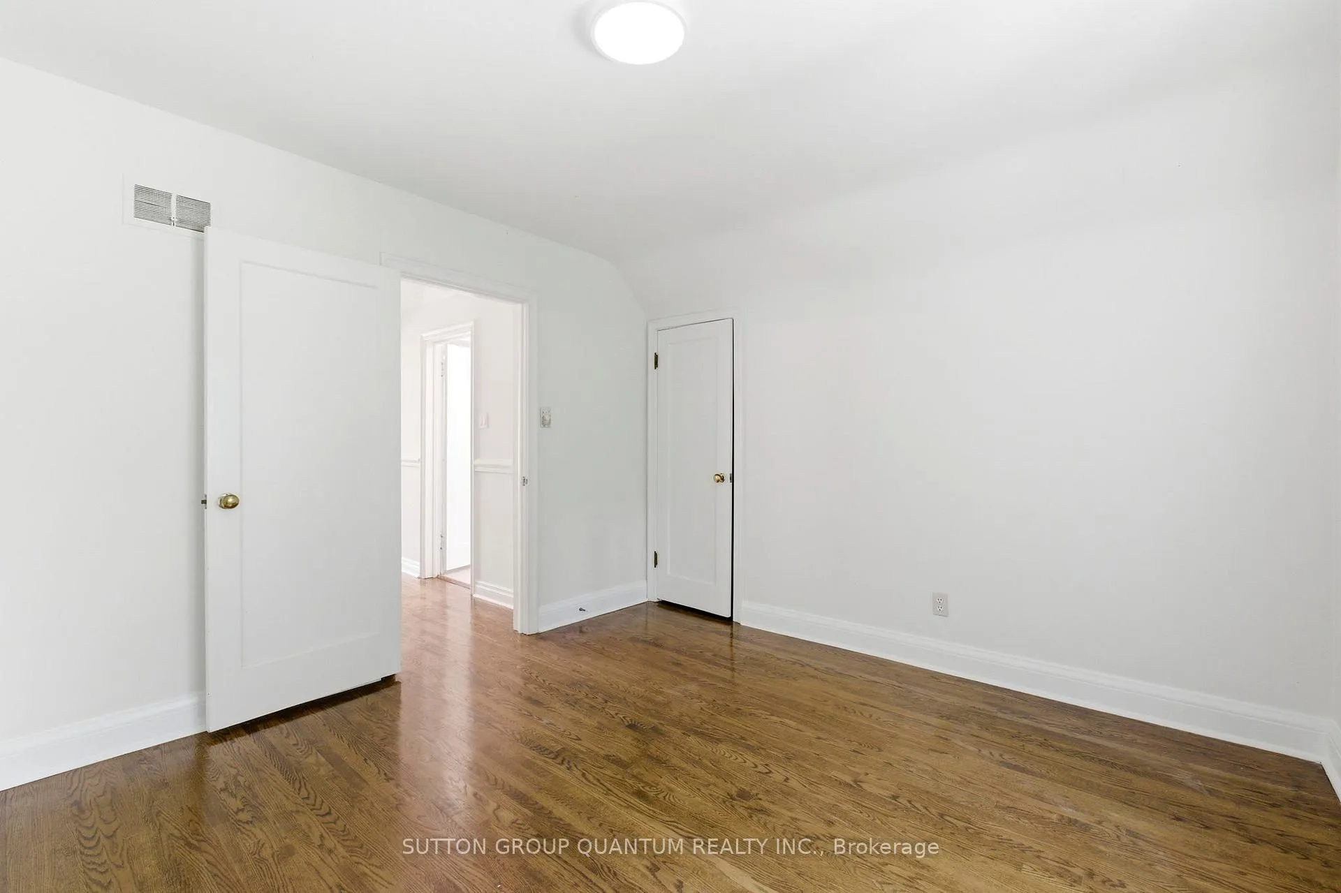 Photo 30 of 8 Riverside Crescent, Toronto, High Park-Swansea — HOMEH