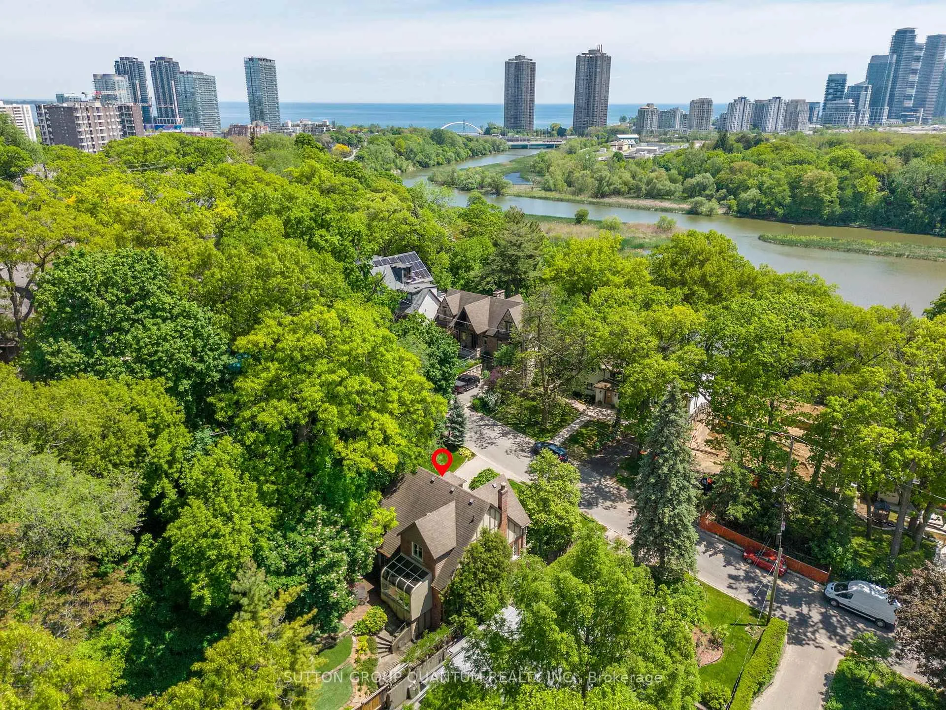 Photo 42 of 8 Riverside Crescent, Toronto, High Park-Swansea — HOMEH