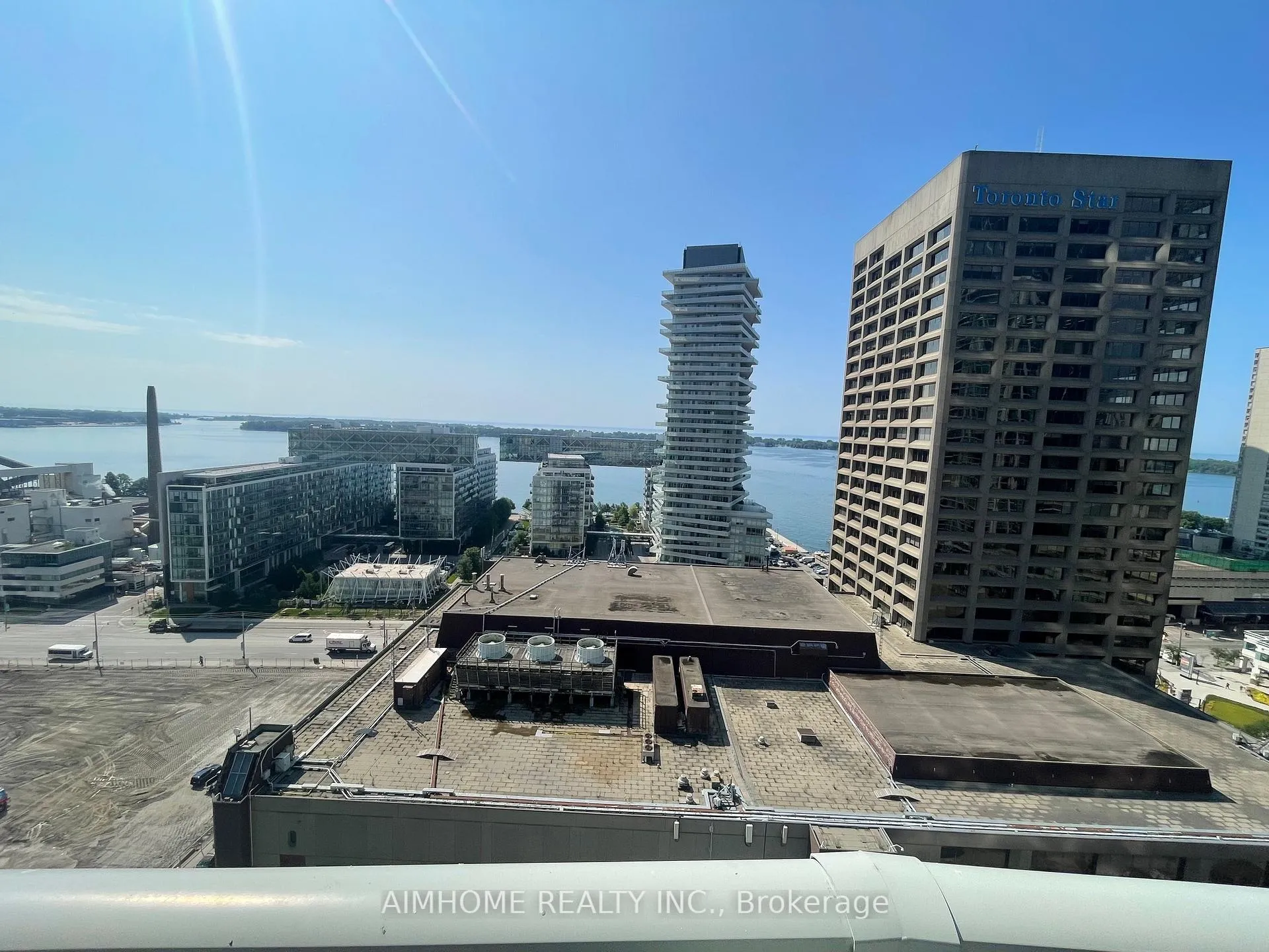 Photo 11 of Unit 1701A, 28 Freeland Street, Toronto, Waterfront Communities — HOMEH