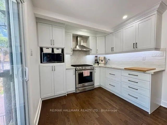 Photo 10 of 92 Hiltz Avenue, Toronto, South Riverdale — HOMEH