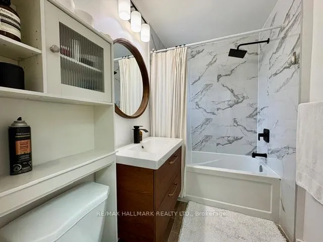 Photo 13 of 92 Hiltz Avenue, Toronto, South Riverdale — HOMEH