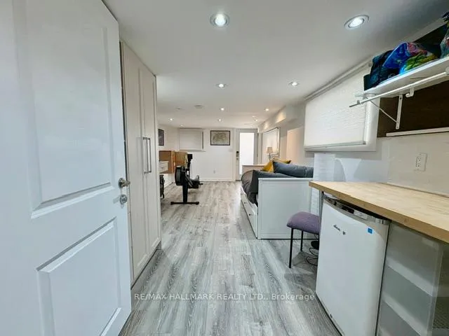 Photo 20 of 92 Hiltz Avenue, Toronto, South Riverdale — HOMEH