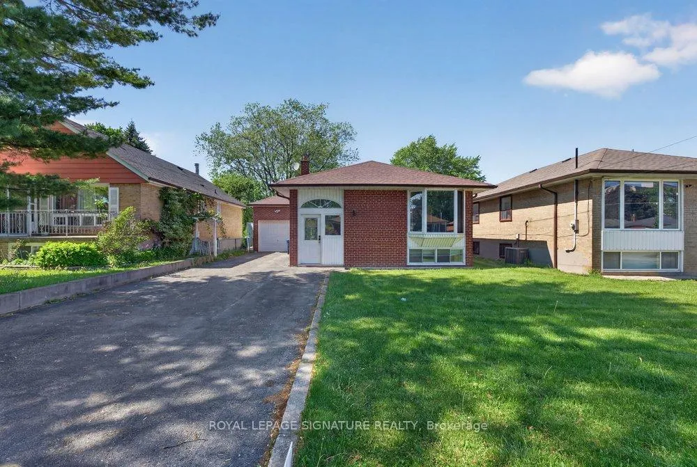 Front of 126 Trinnell Boulevard