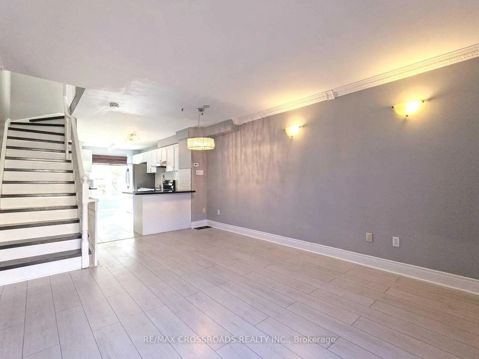 Photo 9 of 1173 Craven Road, Toronto, Greenwood-Coxwell — HOMEH