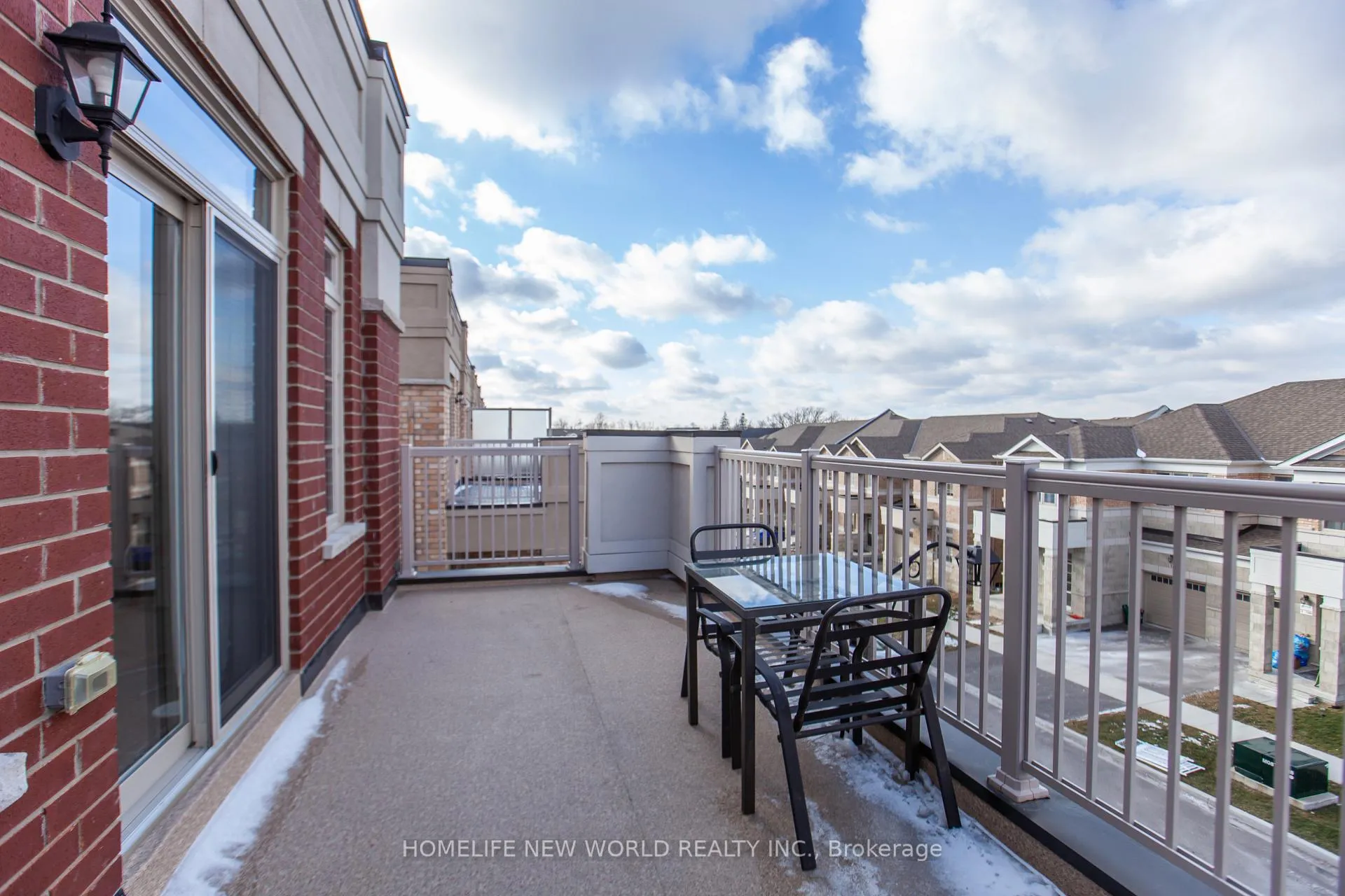 Photo 18 of Unit Unit A, 17 Luzon Avenue, Markham, Box Grove — HOMEH