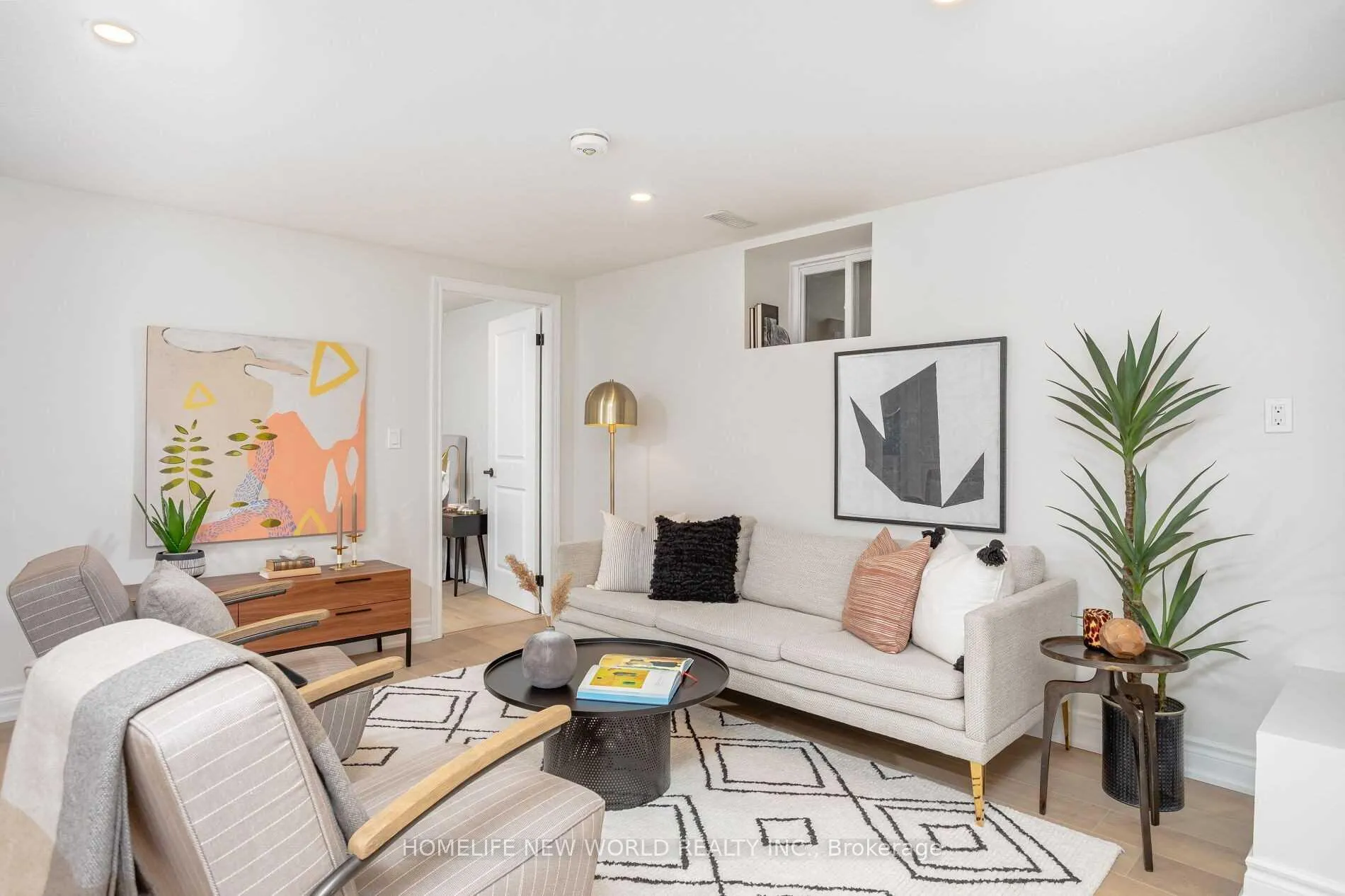 Photo 3 of Unit Lower, 46 Emerson Avenue, Toronto, Dovercourt-Wallace Emerson-Junction — HOMEH