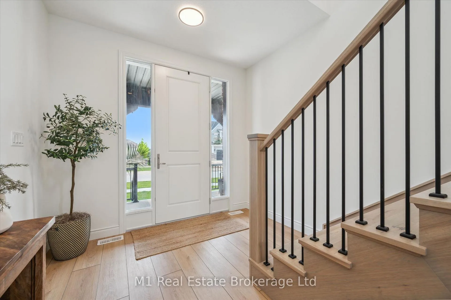 Photo 4 of 184 Haylock Avenue, Centre Wellington, Elora/Salem — HOMEH