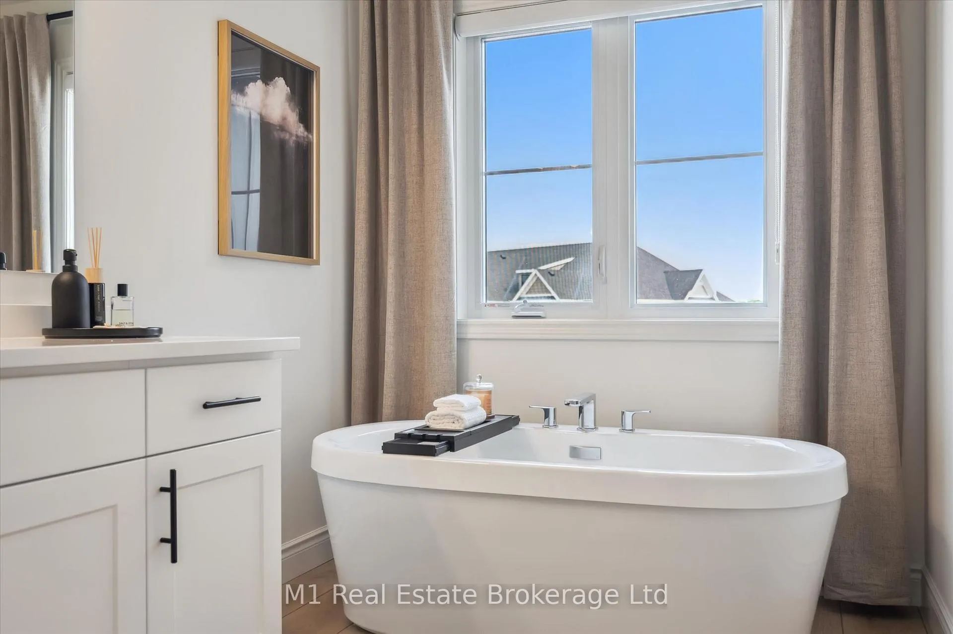 Photo 21 of 184 Haylock Avenue, Centre Wellington, Elora/Salem — HOMEH