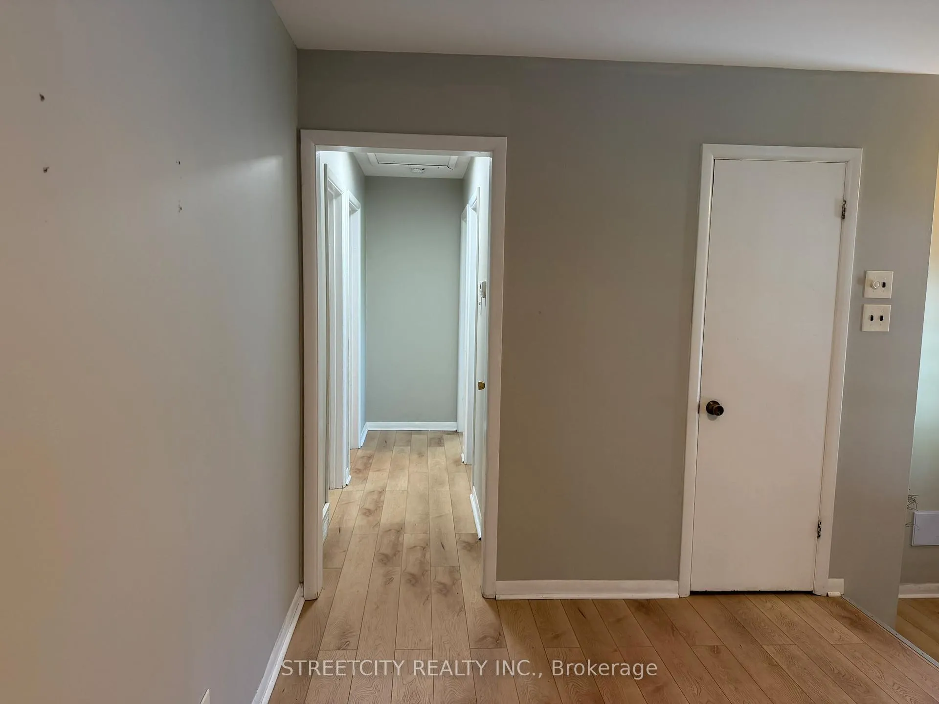 Photo 10 of 42 Oneida Road, London, East D — HOMEH