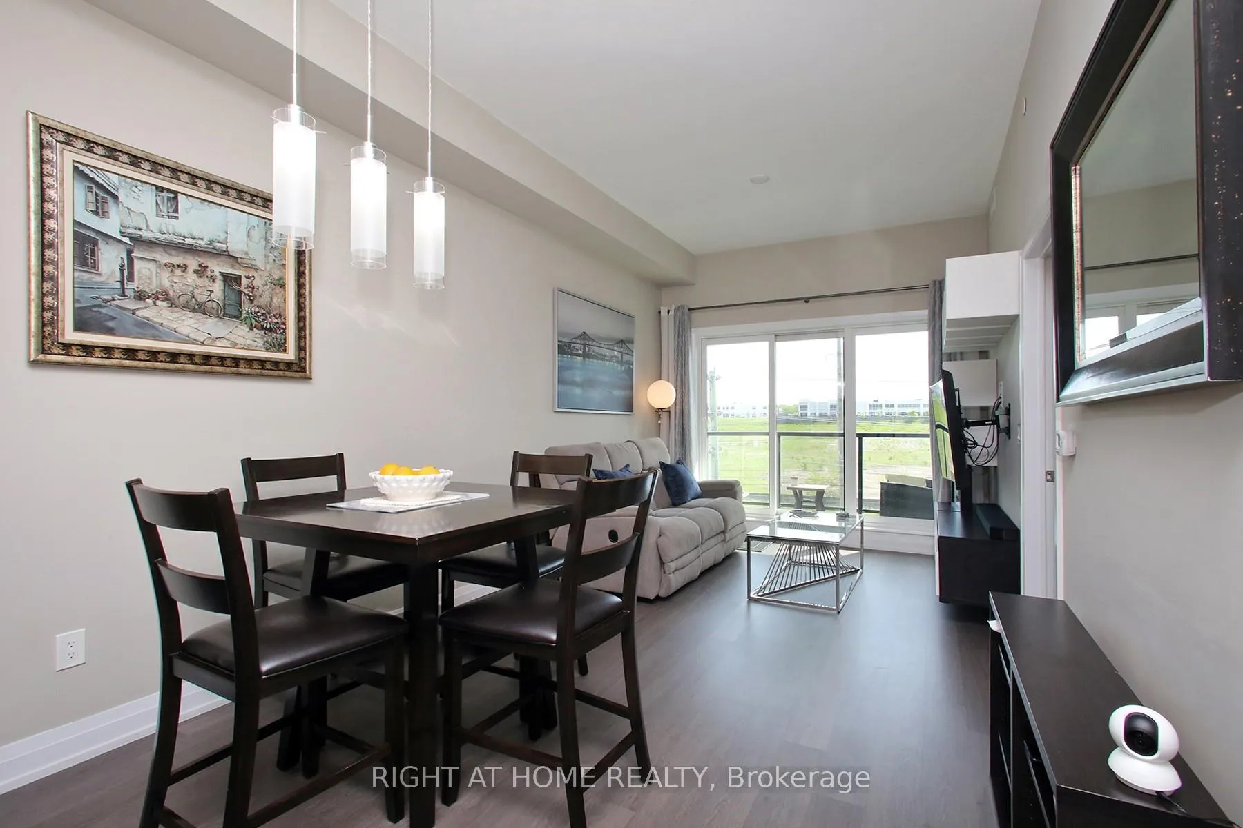 Photo 6 of Unit 436, 555 William Graham Drive, Aurora, Rural Aurora — HOMEH