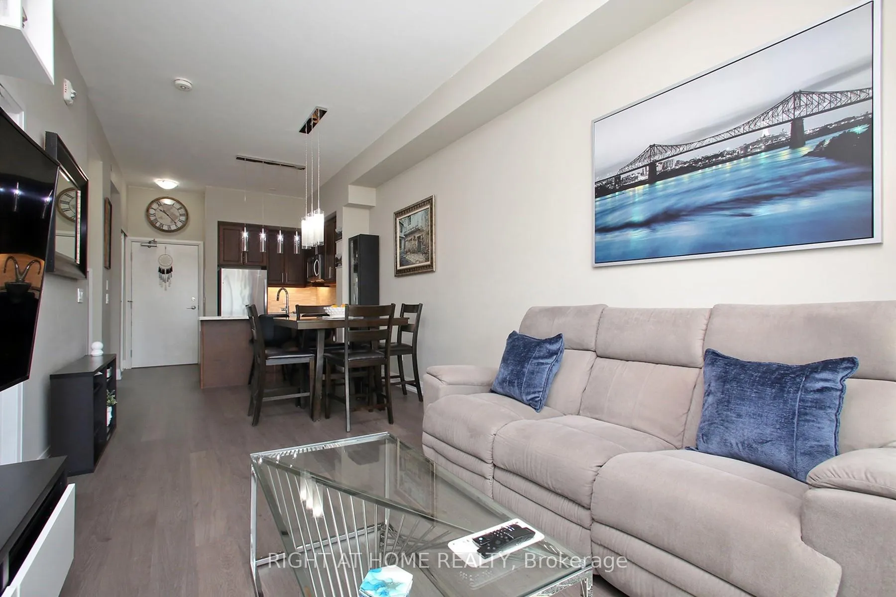 Photo 12 of Unit 436, 555 William Graham Drive, Aurora, Rural Aurora — HOMEH
