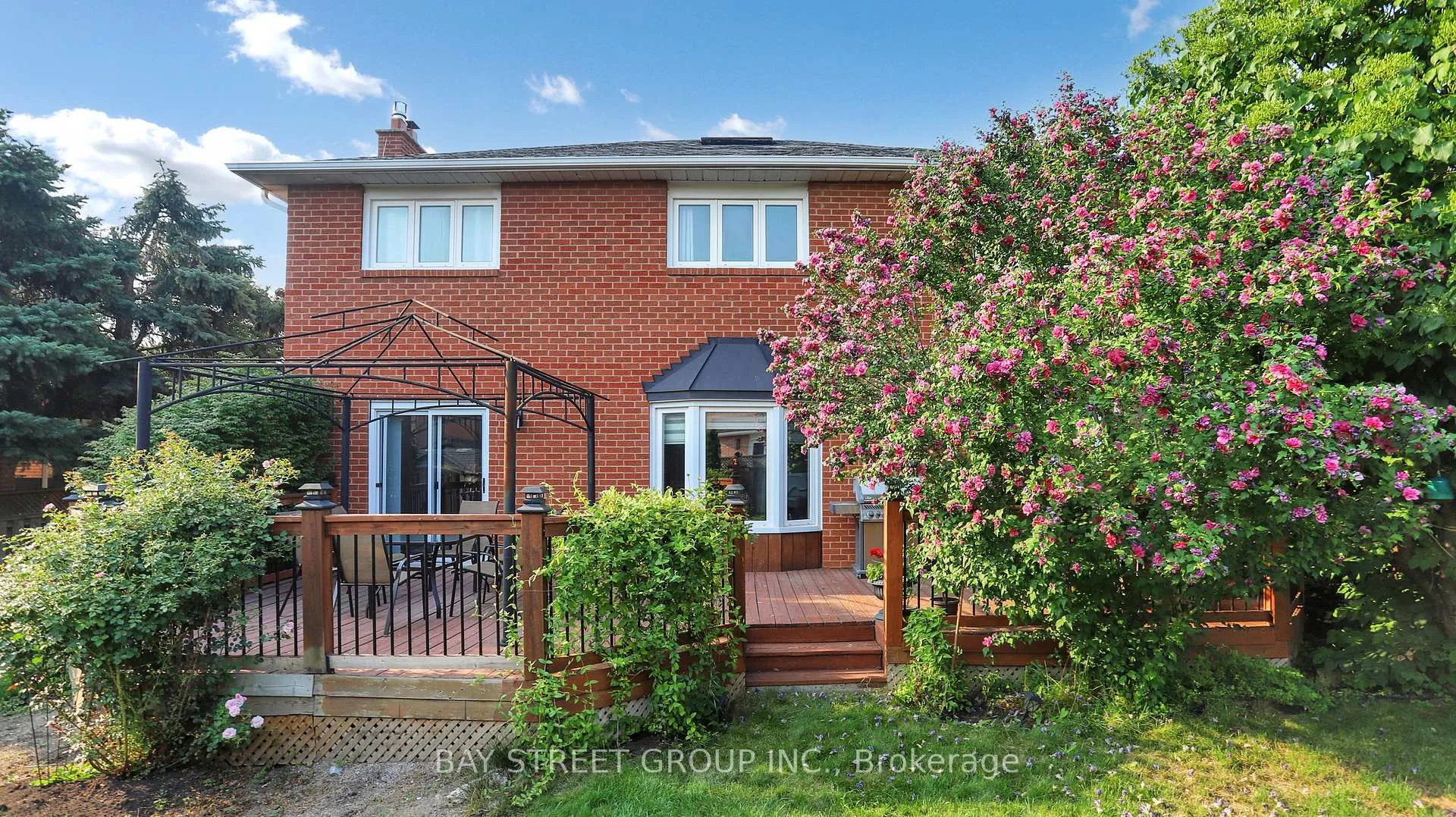 Photo 41 of 57 Whitburn Crescent, Vaughan, Maple — HOMEH