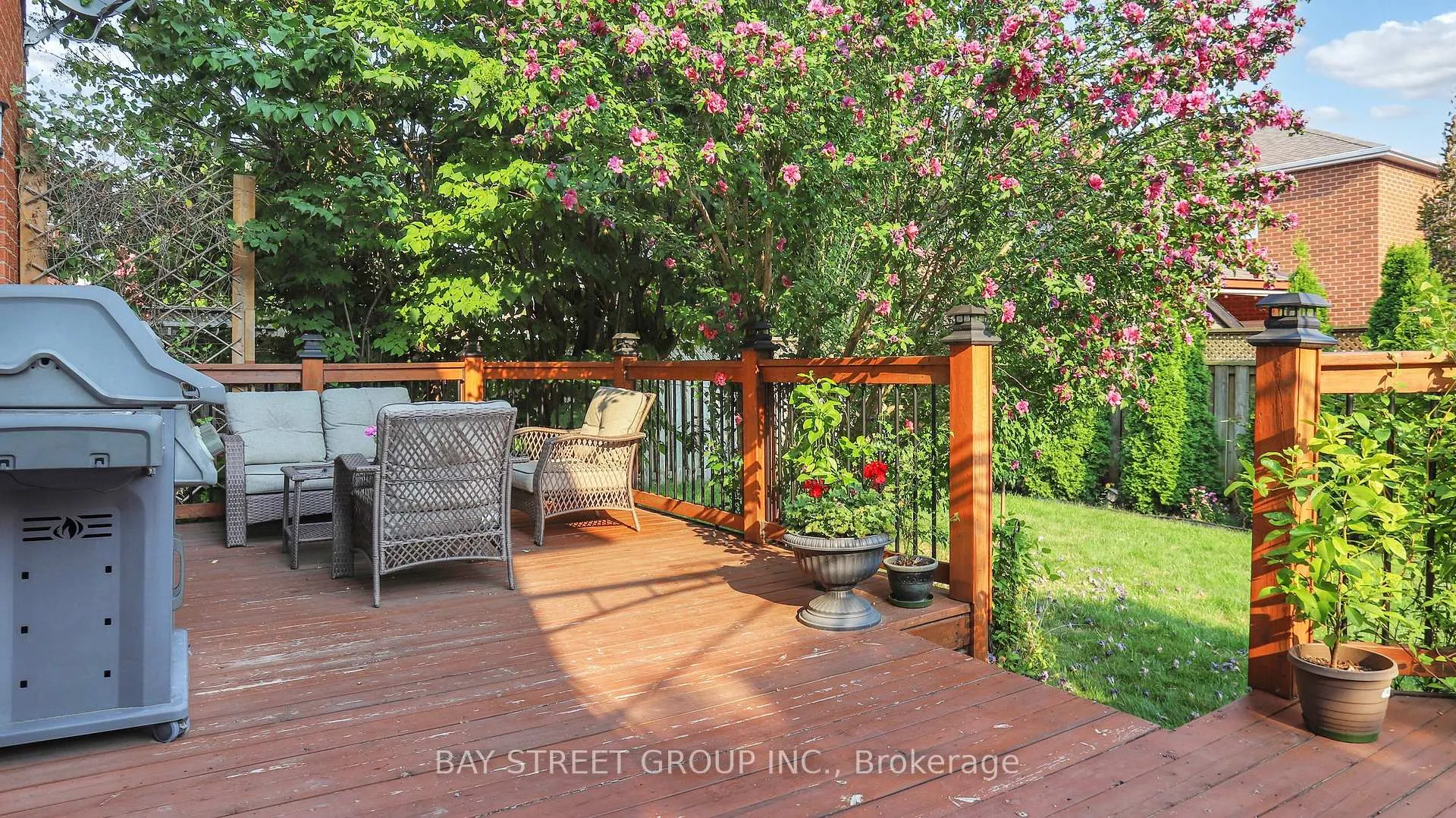 Photo 48 of 57 Whitburn Crescent, Vaughan, Maple — HOMEH