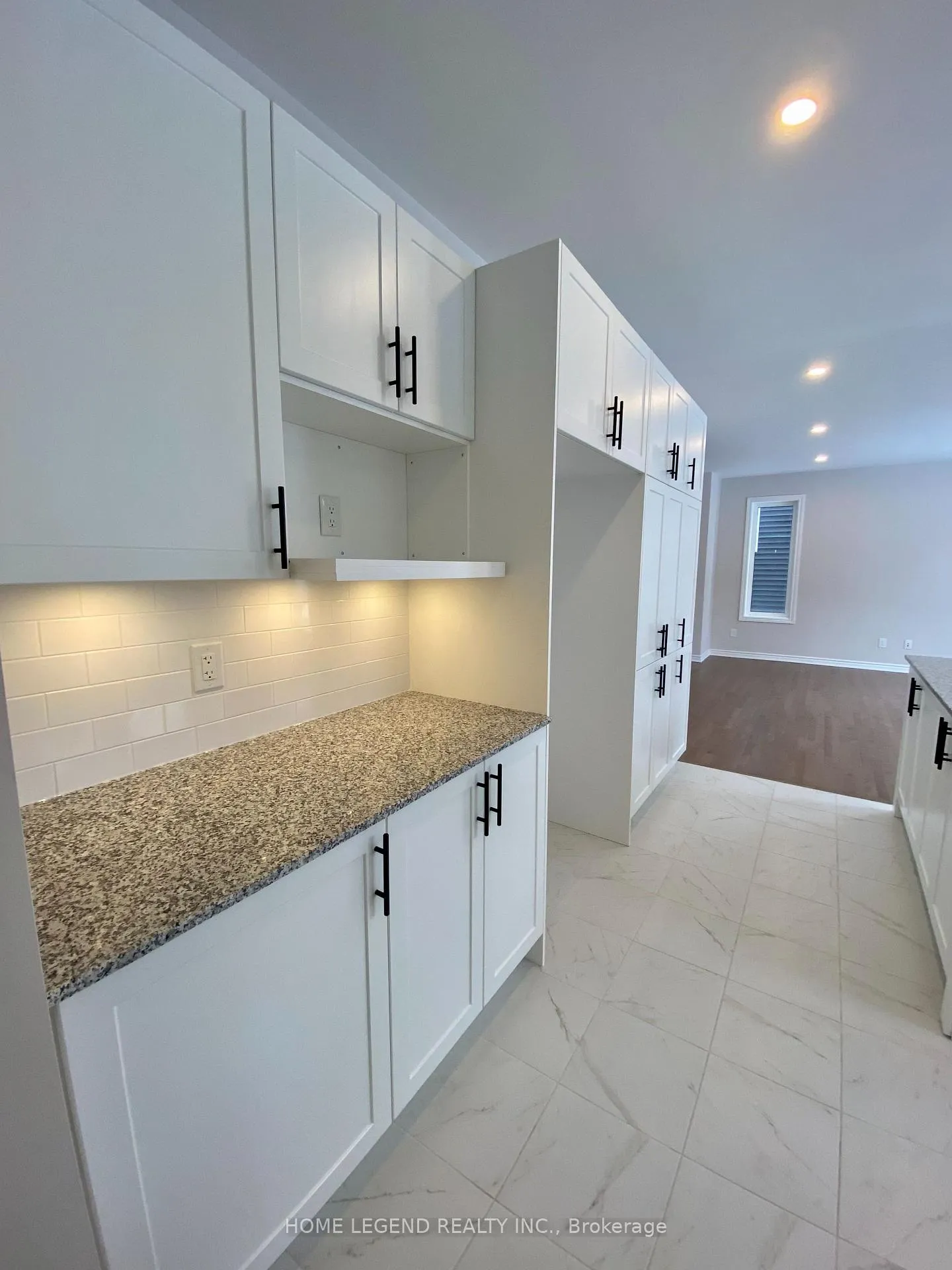 Photo 6 of 1840 Haiku Street, Ottawa, Barrhaven - Half Moon Bay — HOMEH