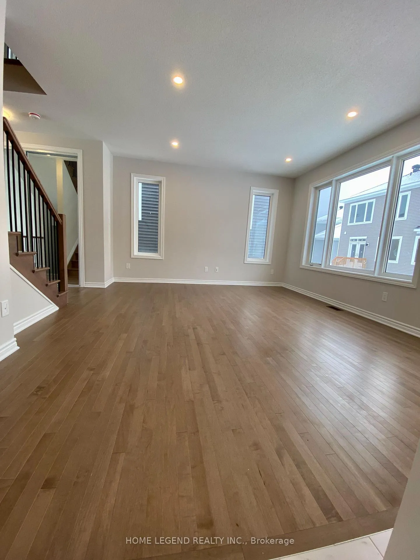 Photo 8 of 1840 Haiku Street, Ottawa, Barrhaven - Half Moon Bay — HOMEH