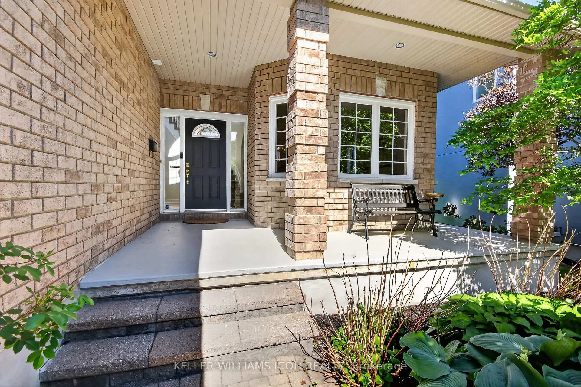 Photo 2 of 136 Shaughnessy Crescent, Ottawa, Kanata - Kanata Lakes/Heritage Hills — HOMEH