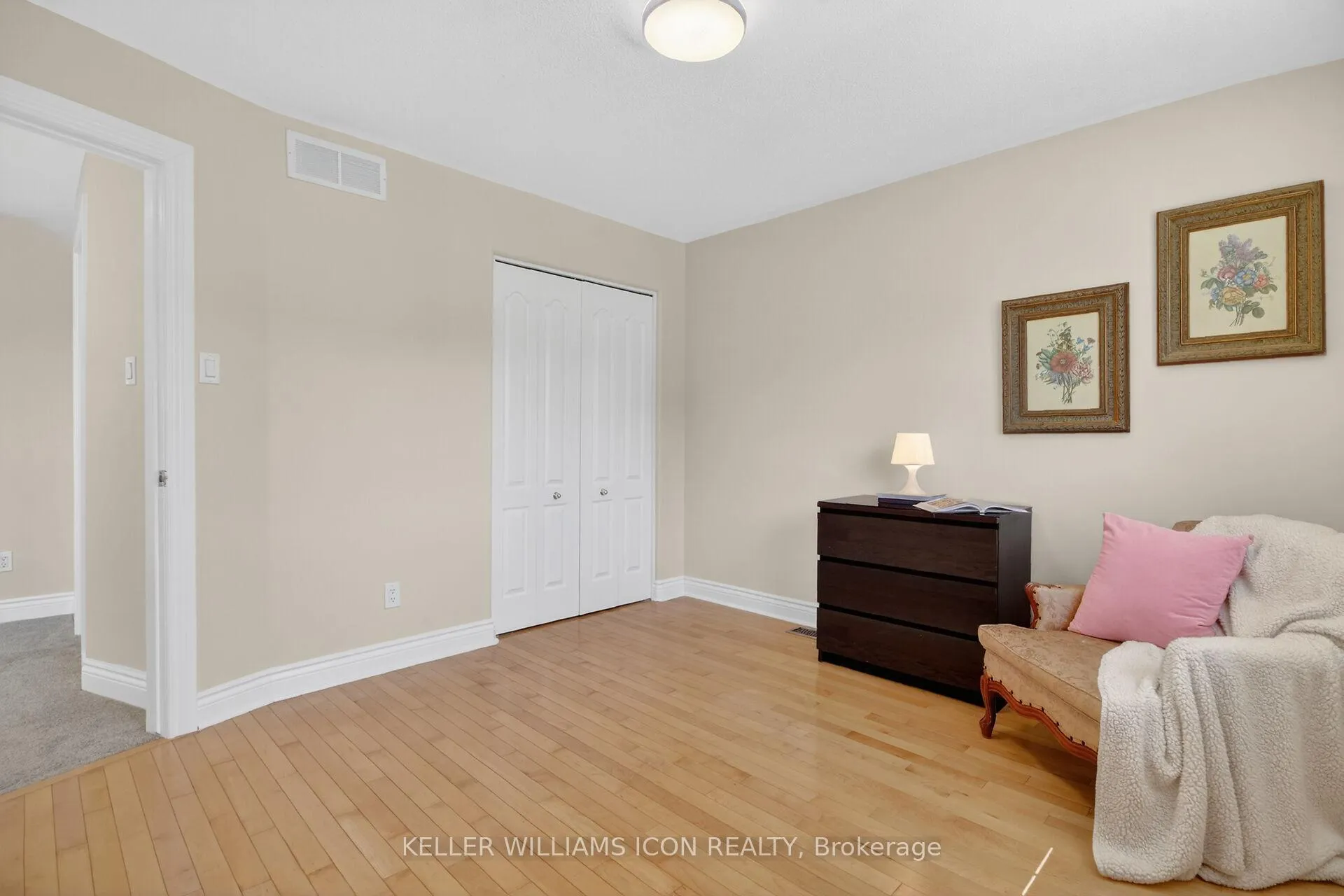 Photo 30 of 136 Shaughnessy Crescent, Ottawa, Kanata - Kanata Lakes/Heritage Hills — HOMEH