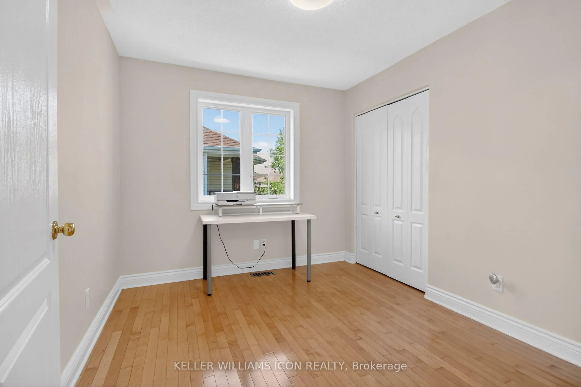 Photo 31 of 136 Shaughnessy Crescent, Ottawa, Kanata - Kanata Lakes/Heritage Hills — HOMEH
