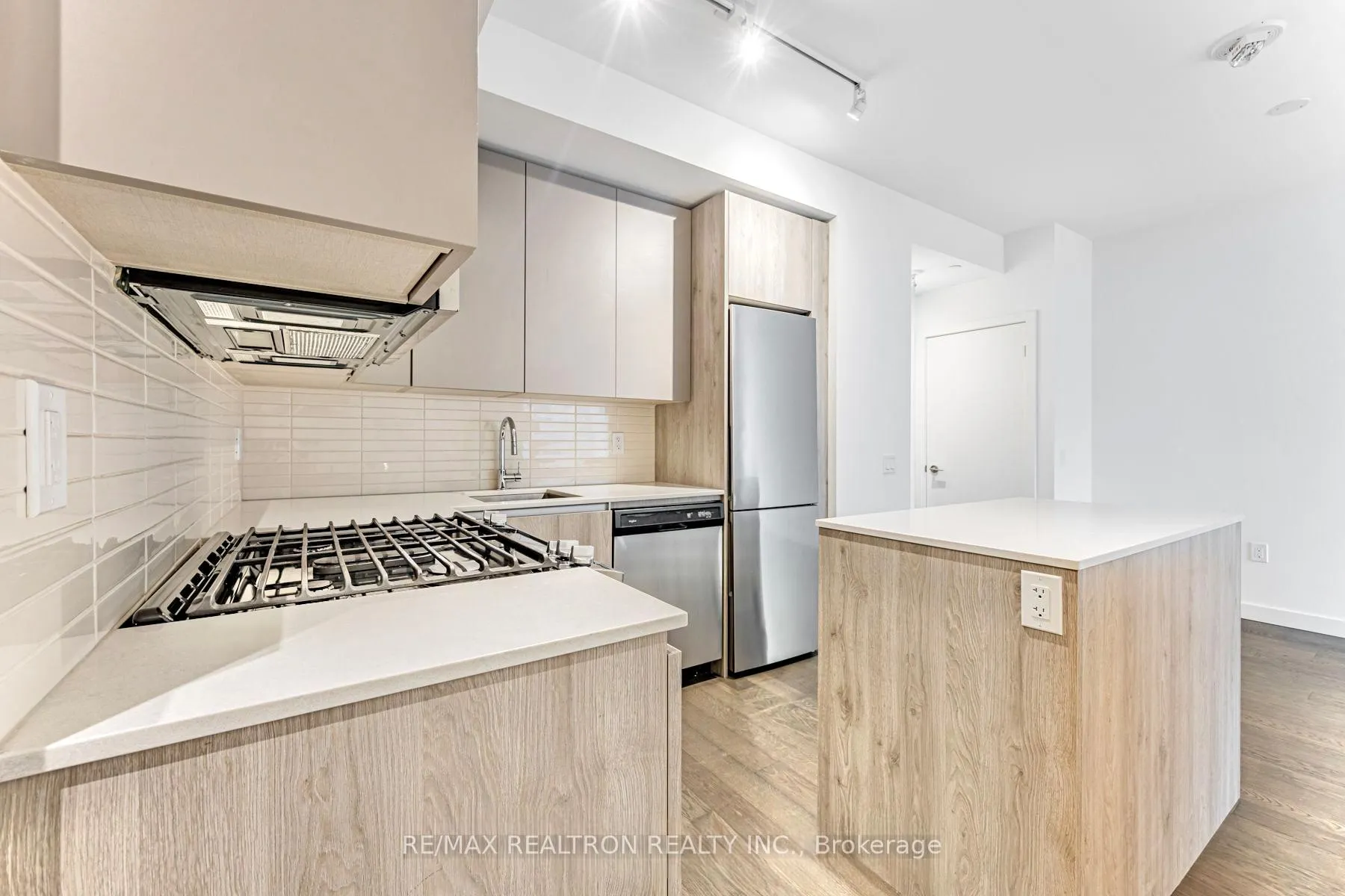 Photo 6 of Unit 310, 2A Church Street, Toronto, Waterfront Communities — HOMEH