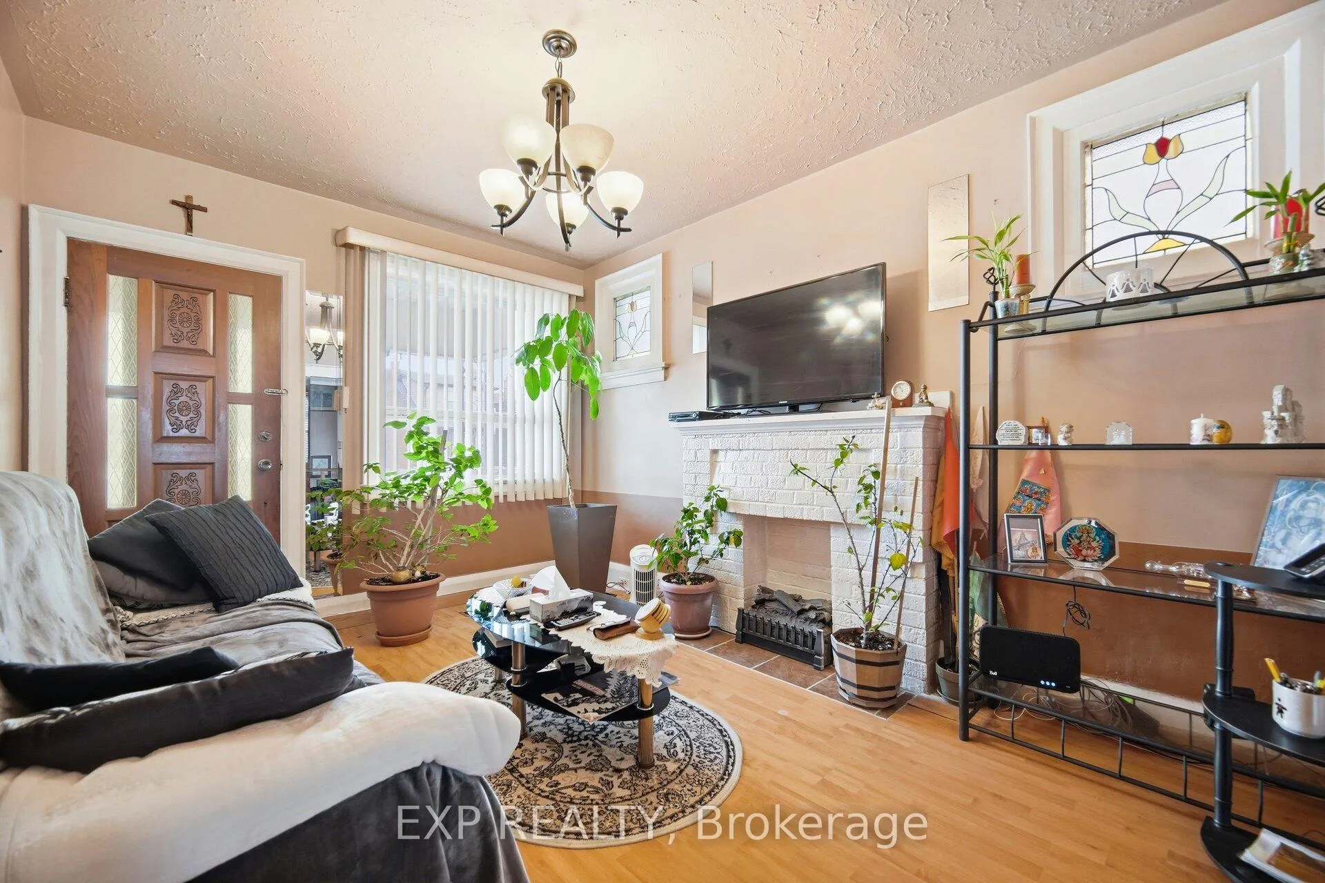 Photo 4 of 105 Rogers Road, Toronto, Oakwood Village — HOMEH