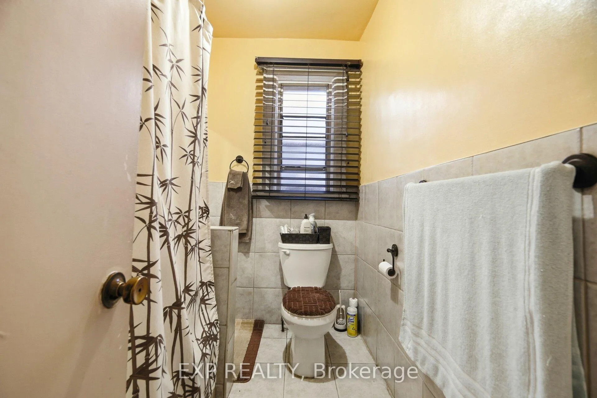 Photo 15 of 105 Rogers Road, Toronto, Oakwood Village — HOMEH