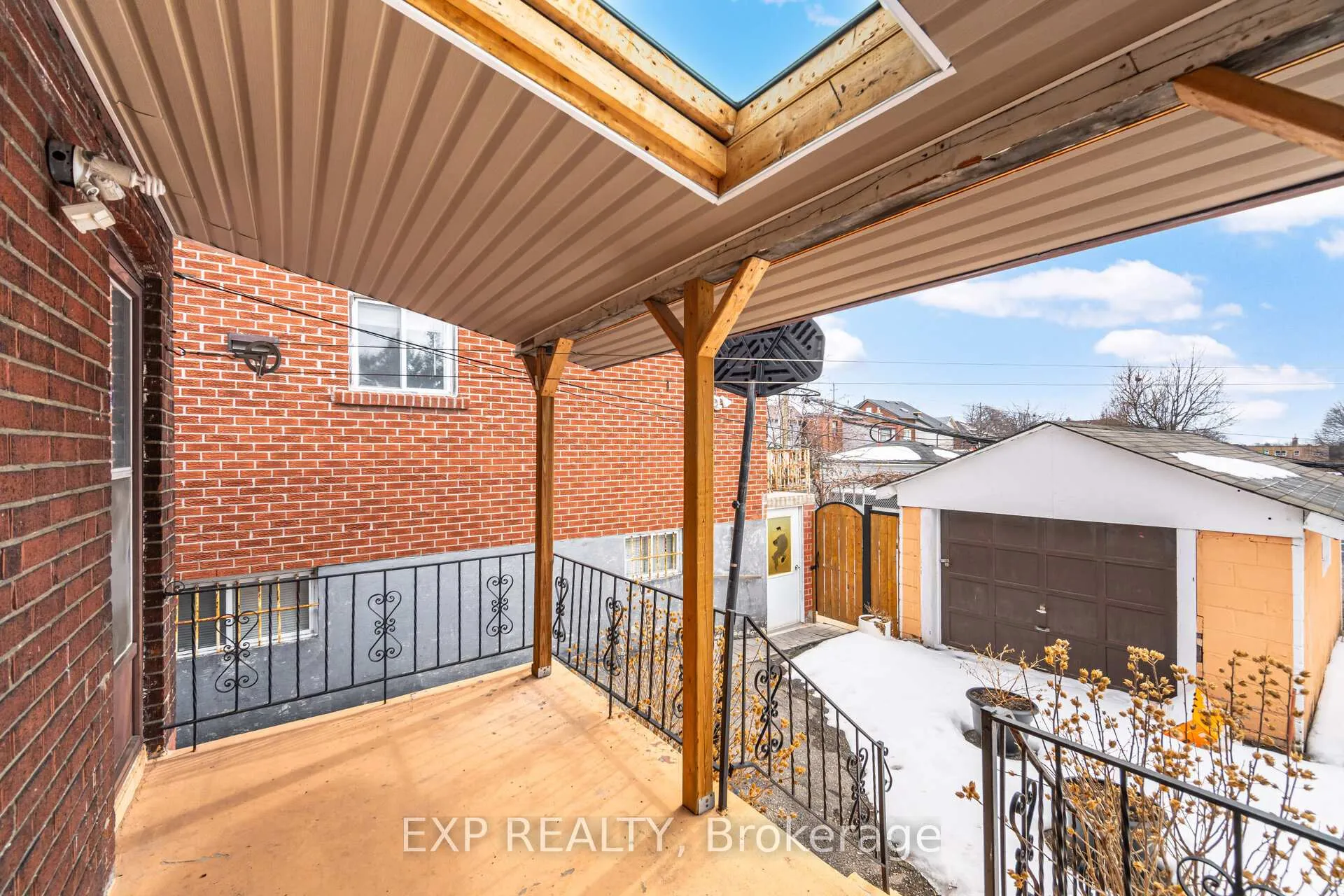 Photo 26 of 105 Rogers Road, Toronto, Oakwood Village — HOMEH