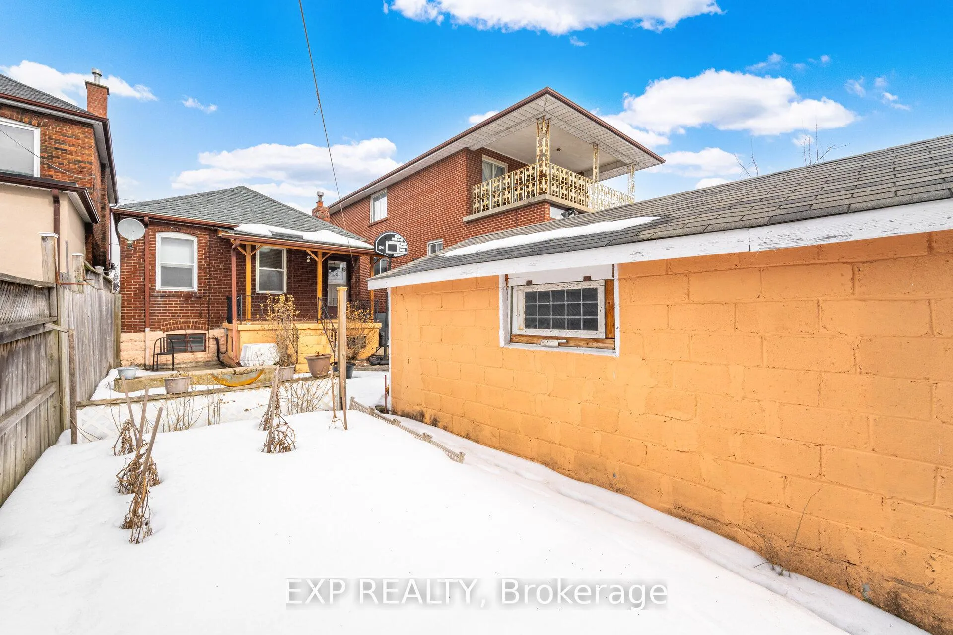 Photo 28 of 105 Rogers Road, Toronto, Oakwood Village — HOMEH