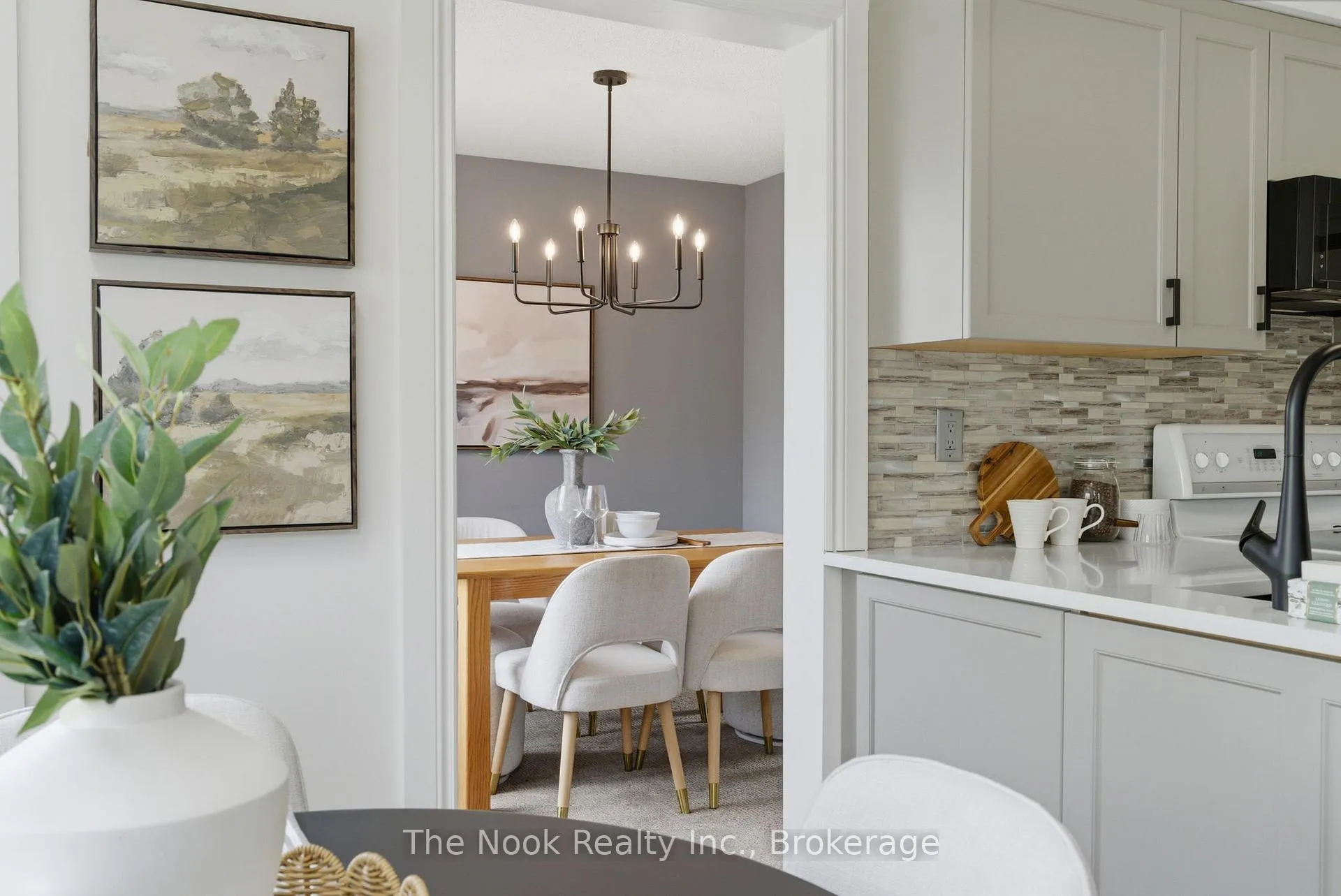 Photo 9 of 865 Lochness Crescent, Oshawa, McLaughlin — HOMEH